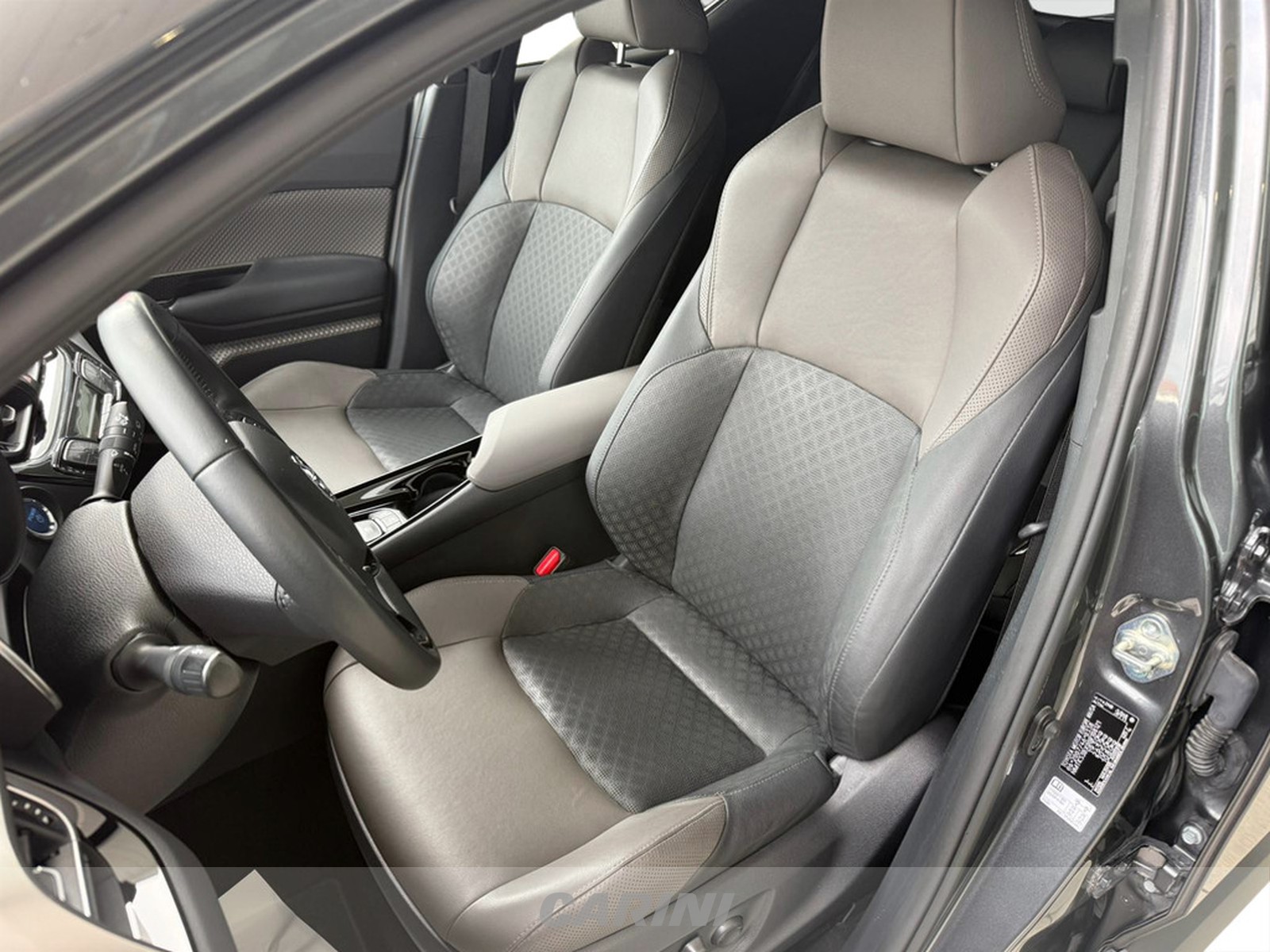 CARINI Toyota C-HR