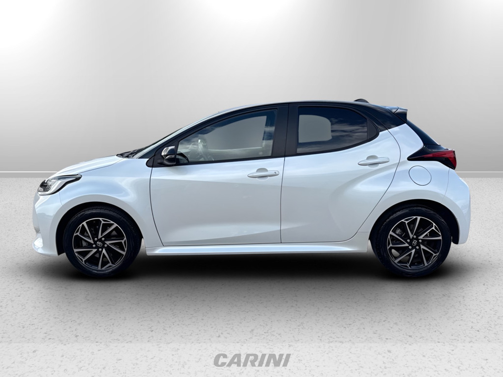 CARINI Toyota Yaris