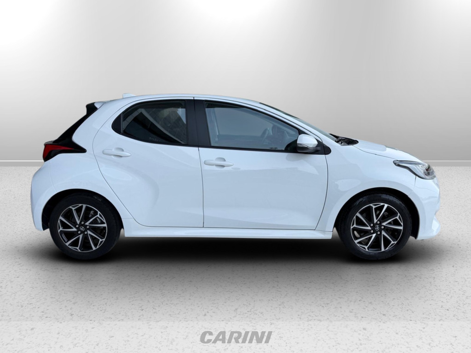 CARINI Toyota Yaris