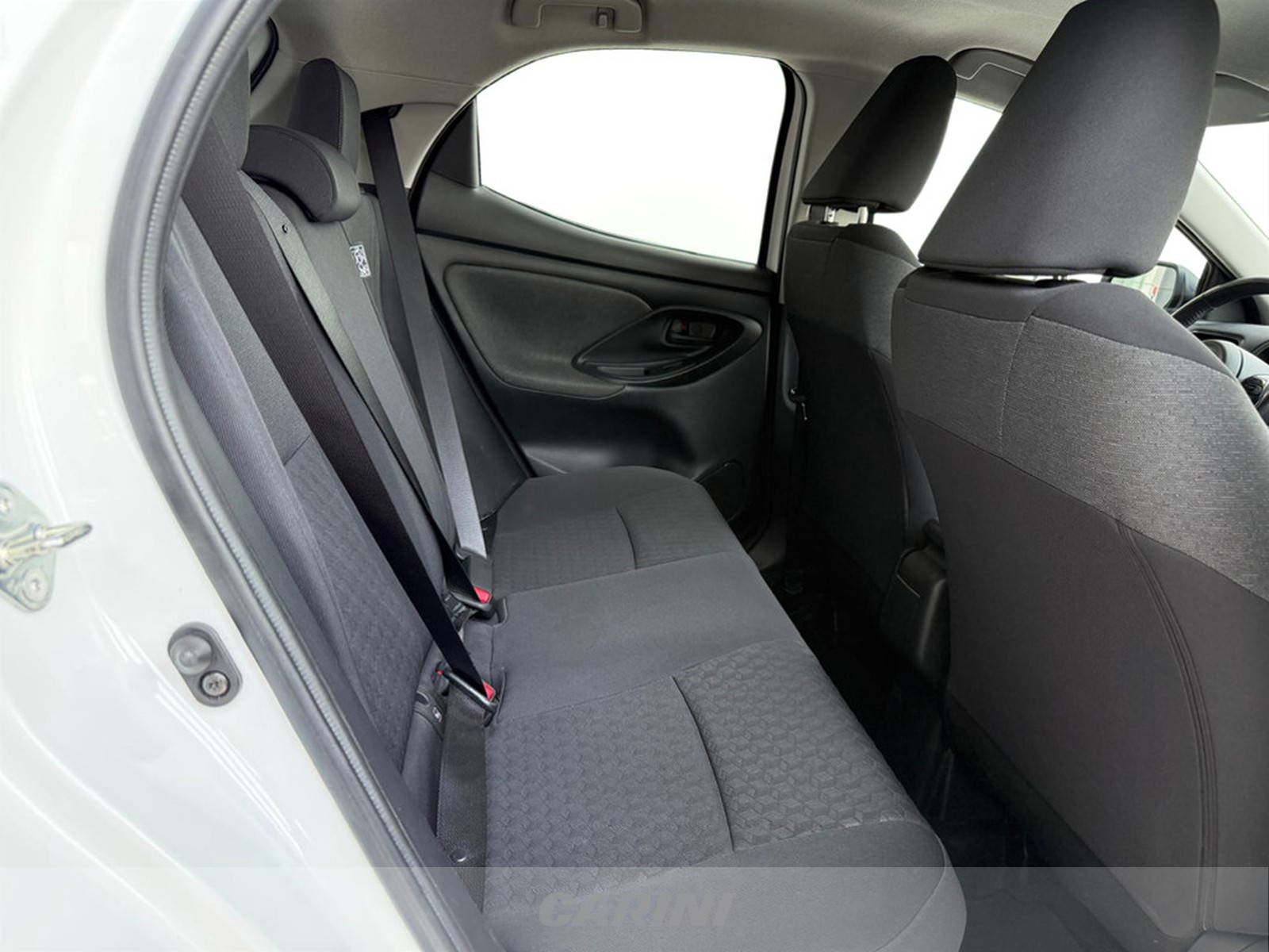 CARINI Toyota Yaris