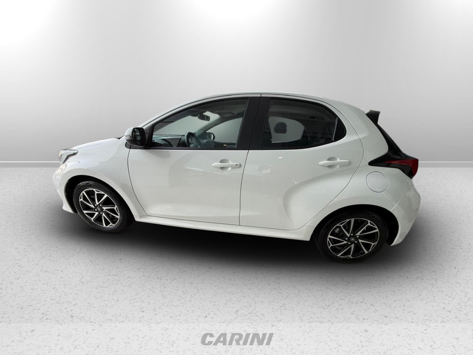 CARINI Toyota Yaris