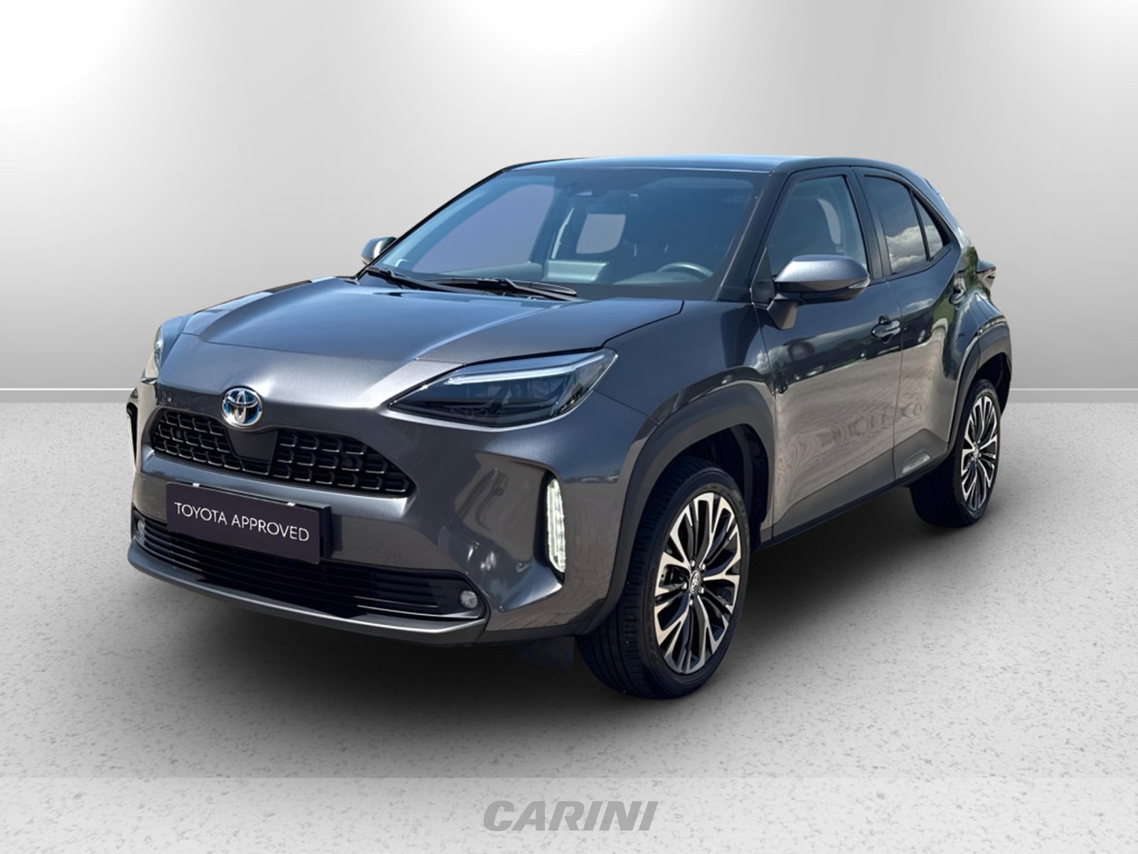 CARINI Toyota yaris cross