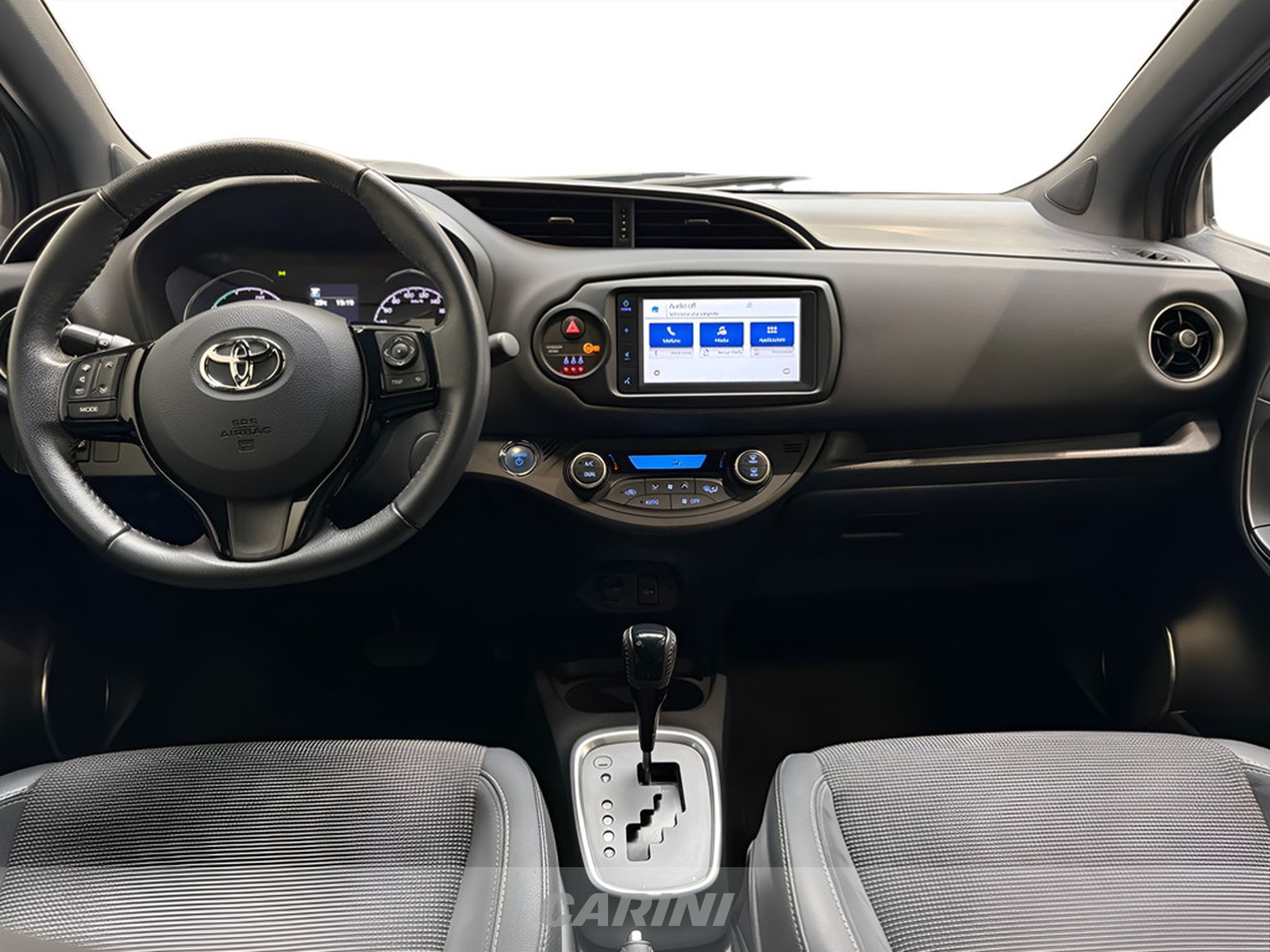 CARINI Toyota Yaris