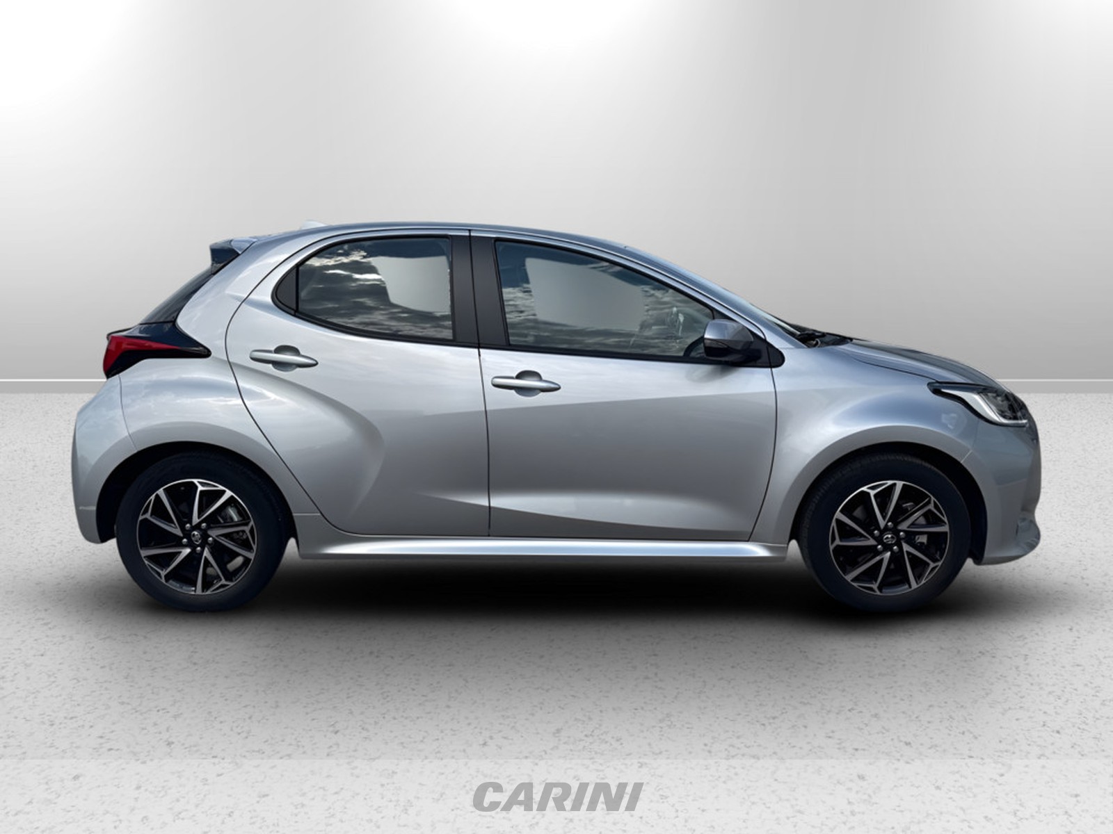 CARINI Toyota Yaris