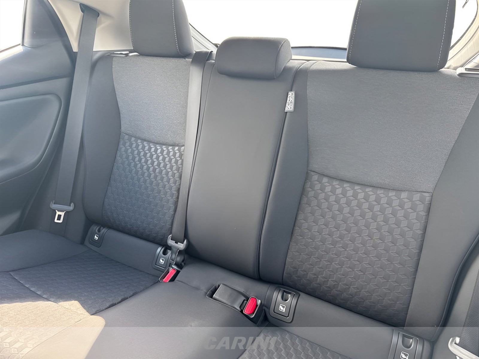 CARINI Toyota Yaris