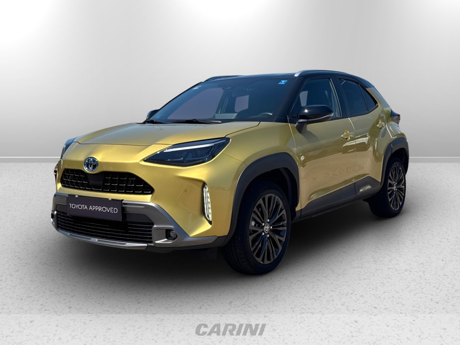 CARINI Toyota yaris cross