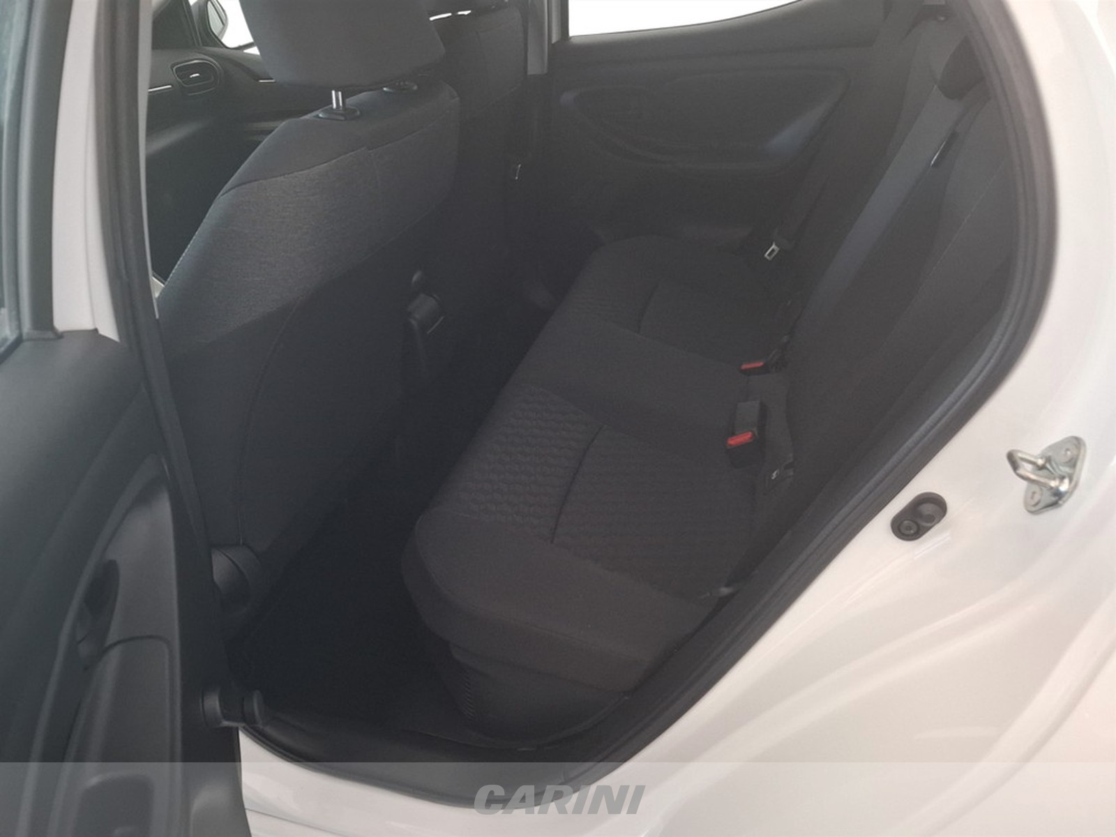 CARINI Toyota Yaris
