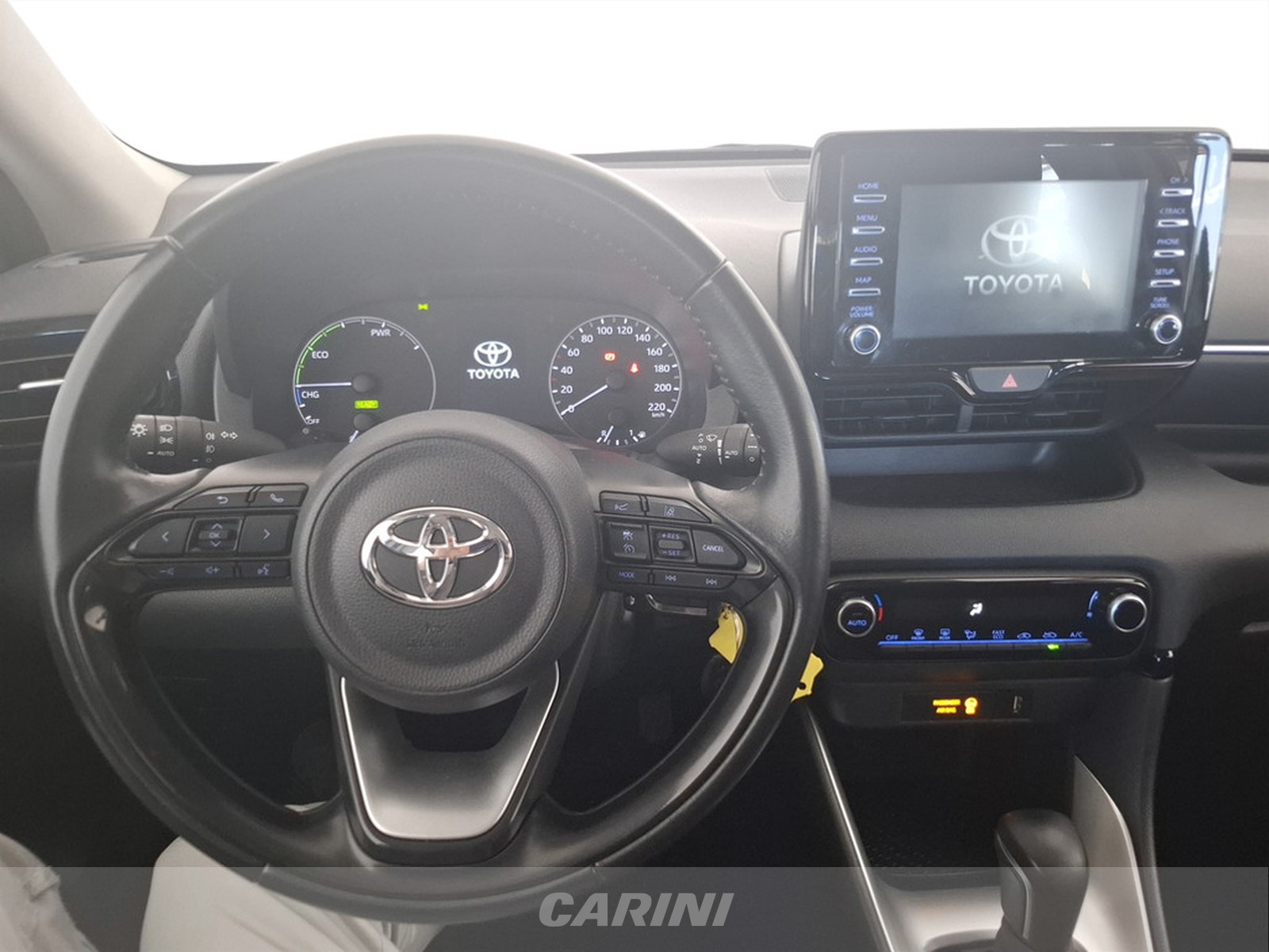 CARINI Toyota Yaris