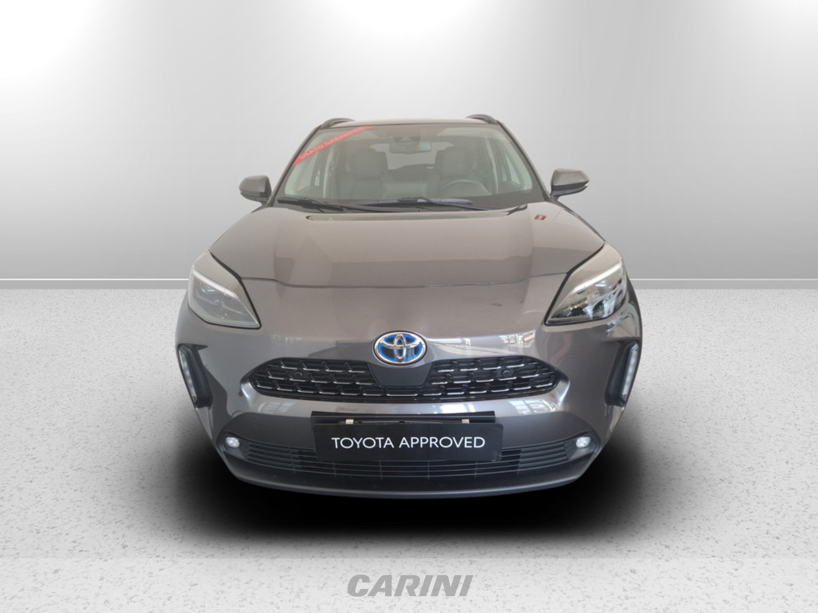CARINI Toyota yaris cross