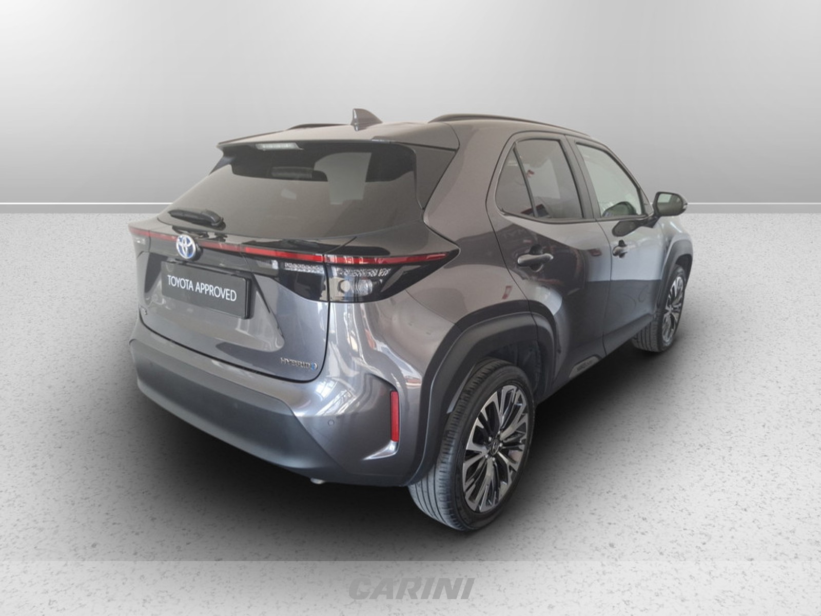CARINI Toyota yaris cross