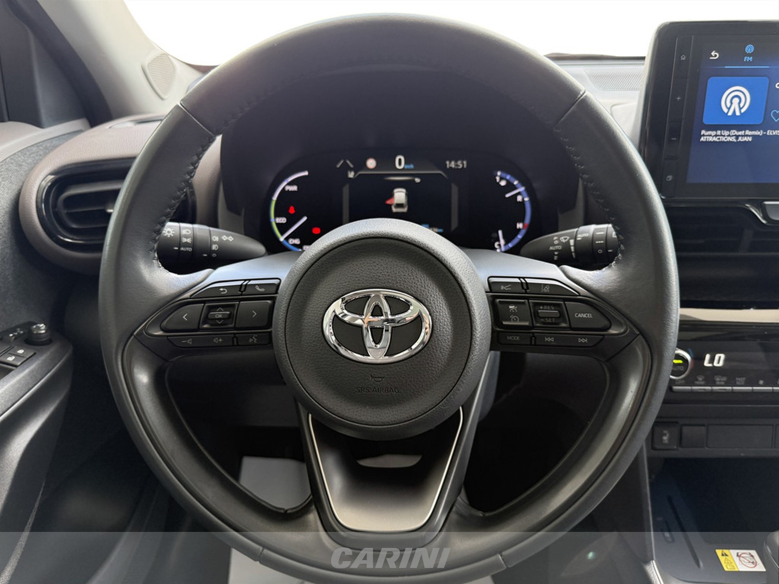 CARINI Toyota yaris cross