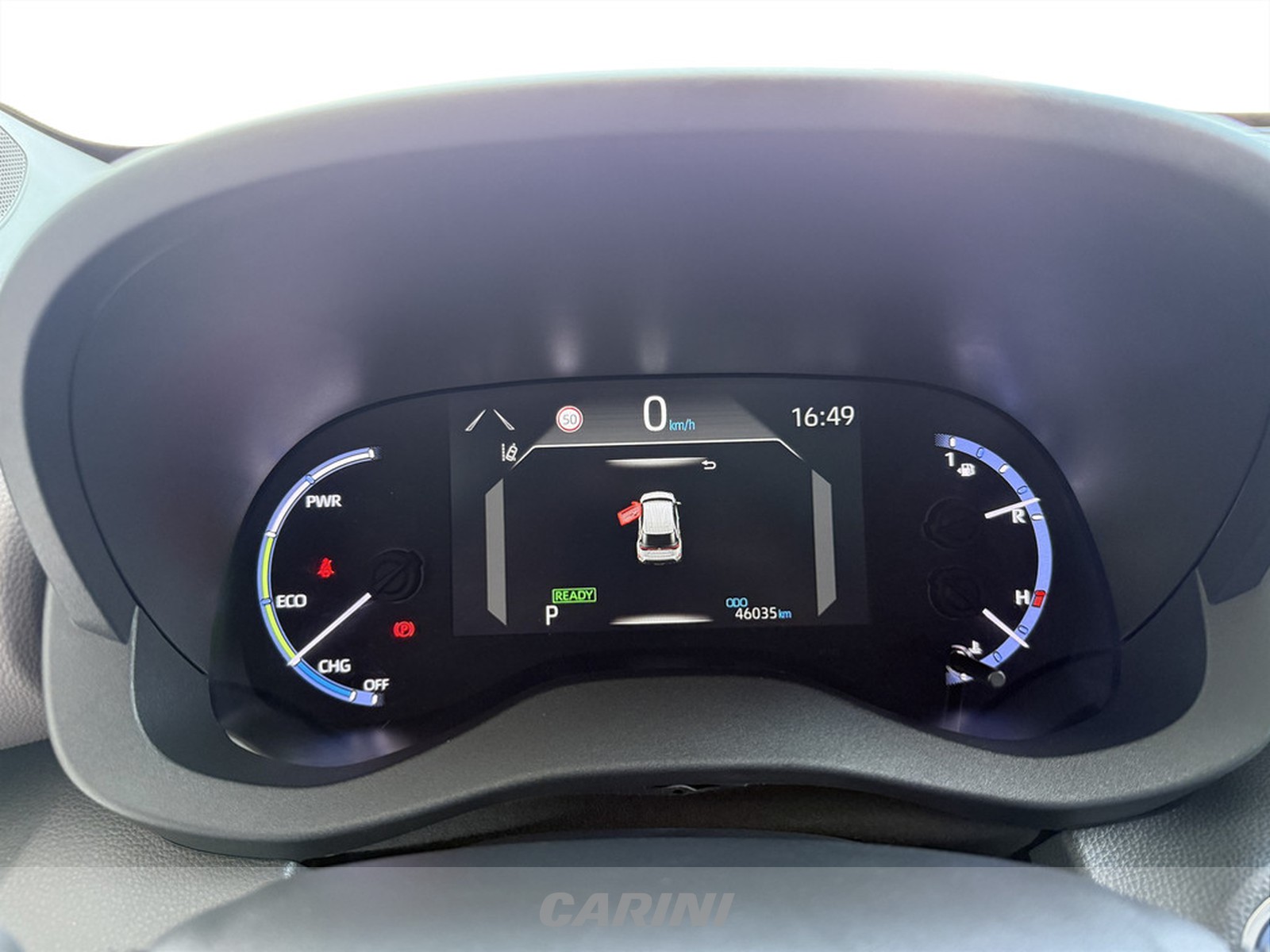 CARINI Toyota yaris cross