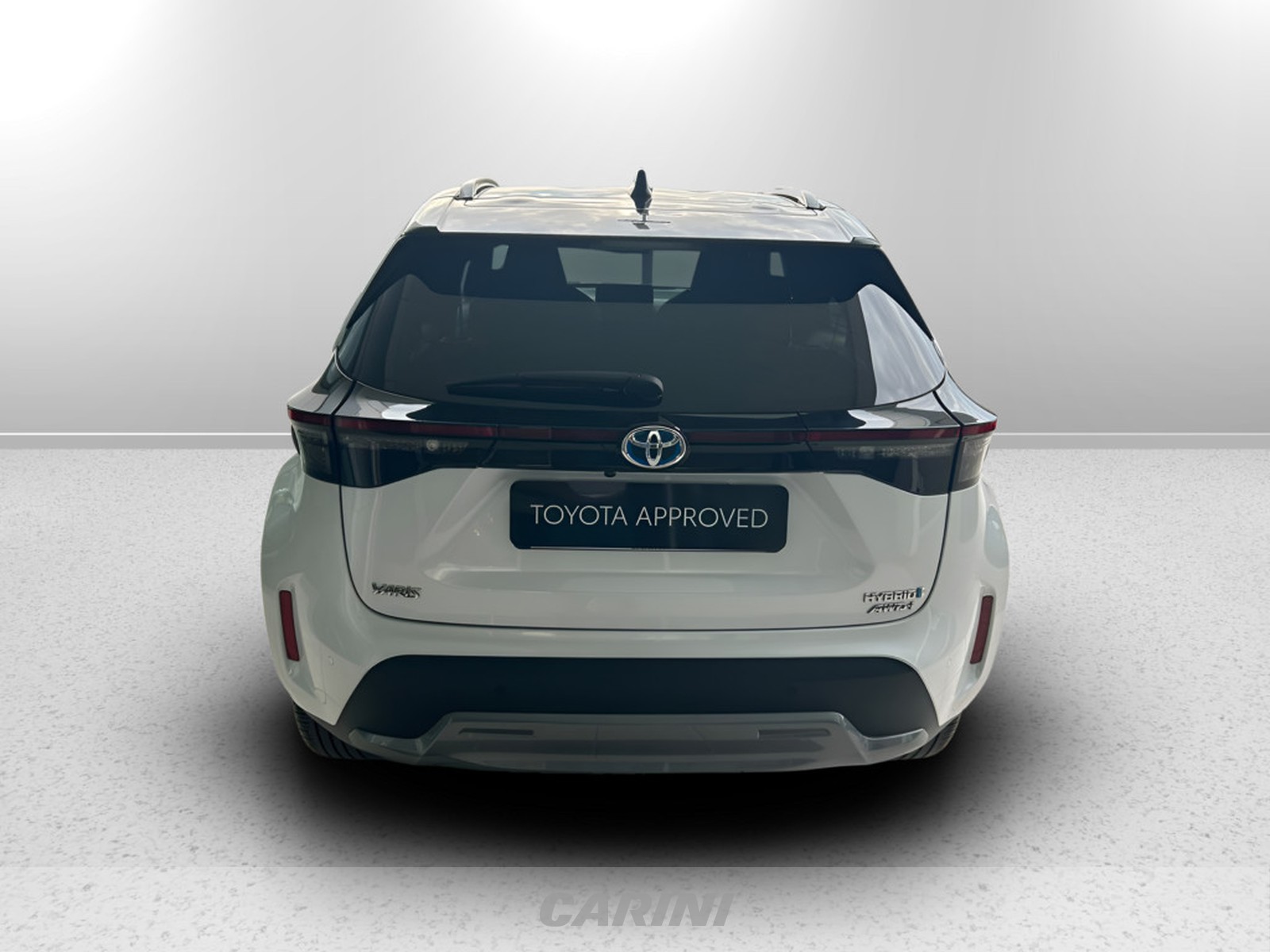 CARINI Toyota yaris cross