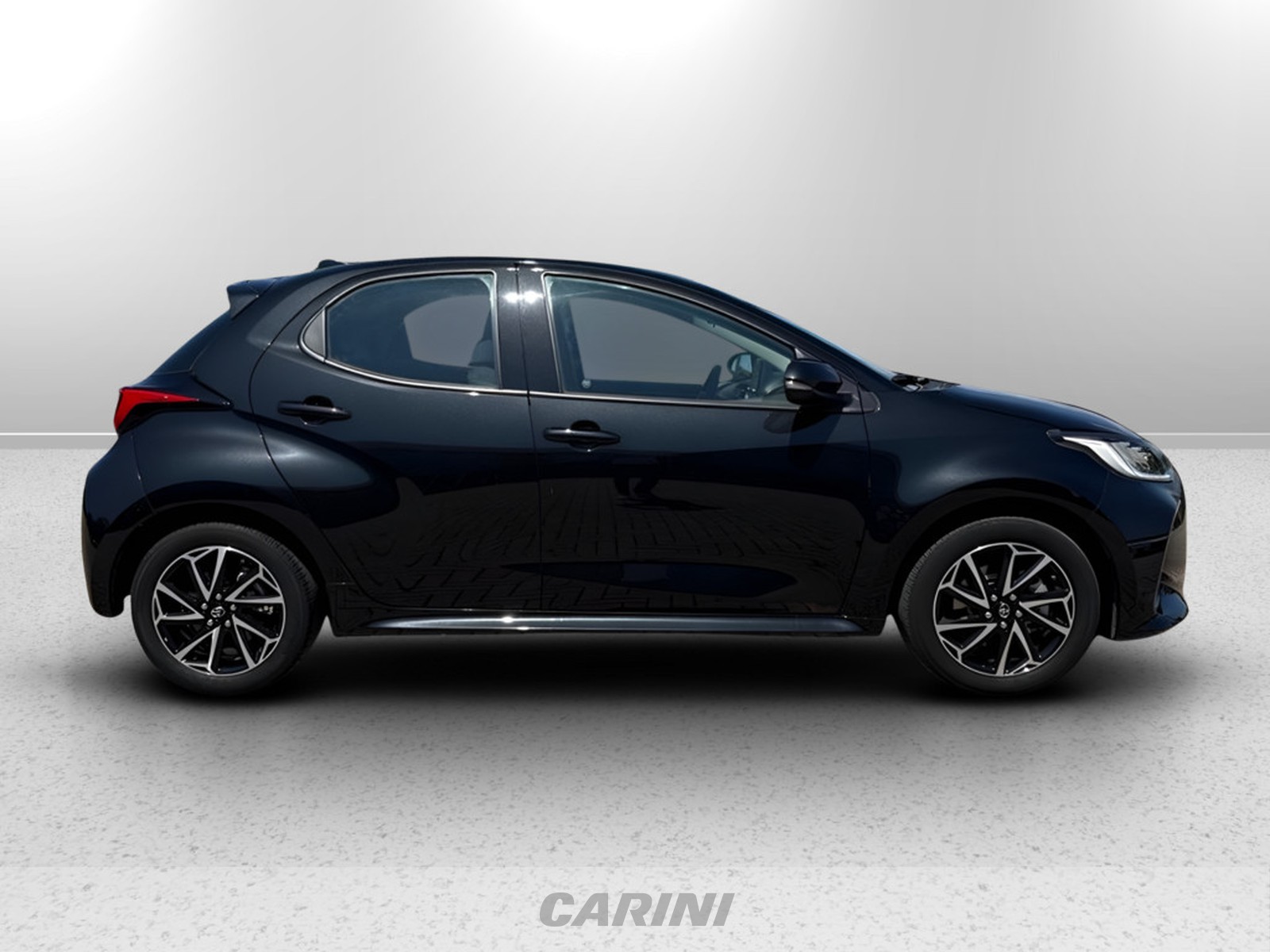CARINI Toyota Yaris