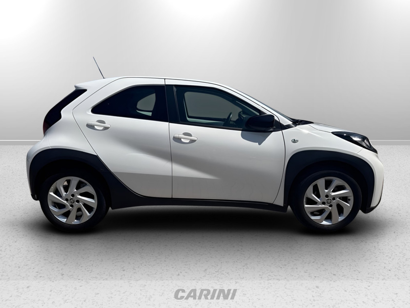 CARINI Toyota Aygo