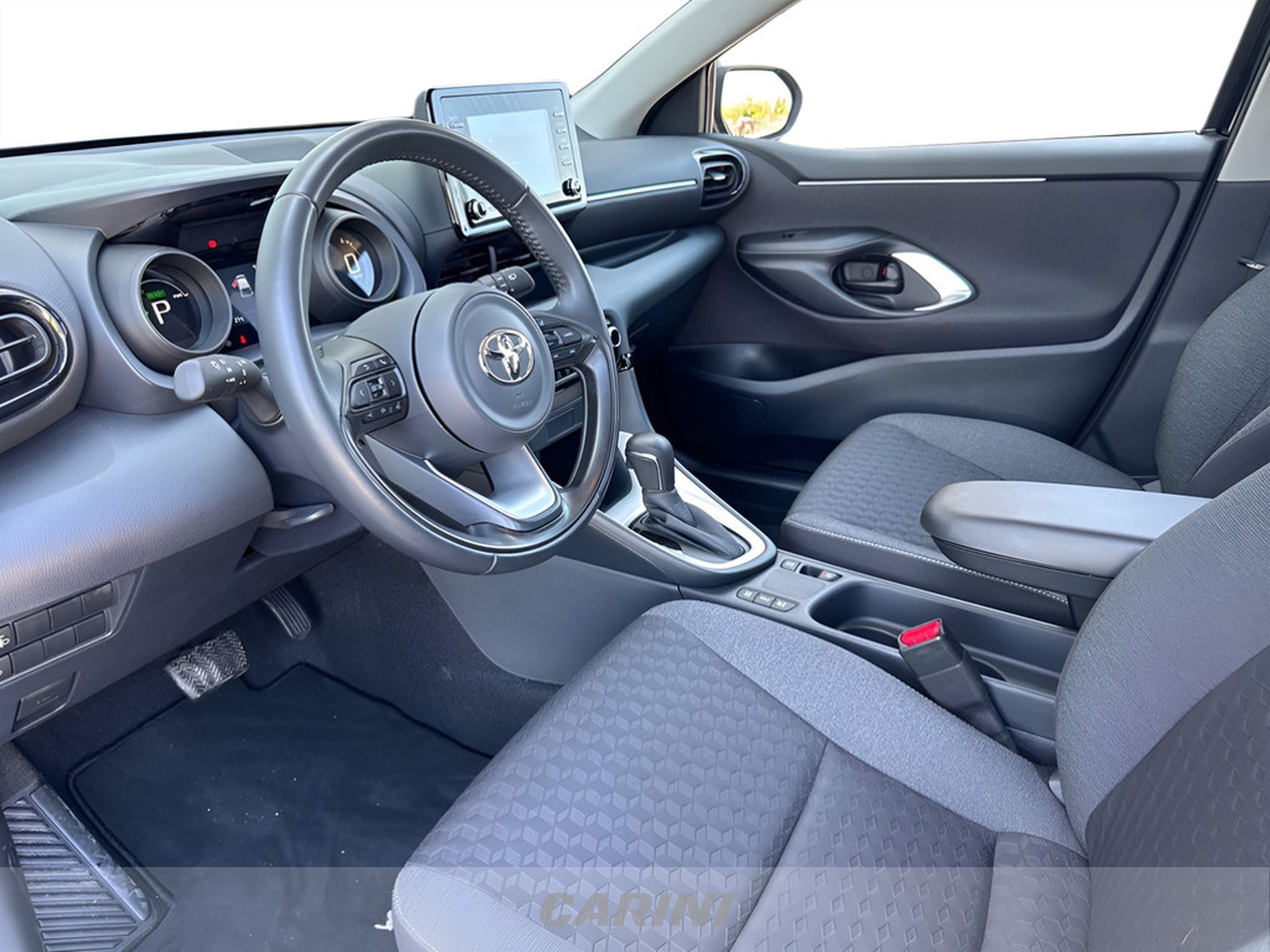 CARINI Toyota Yaris
