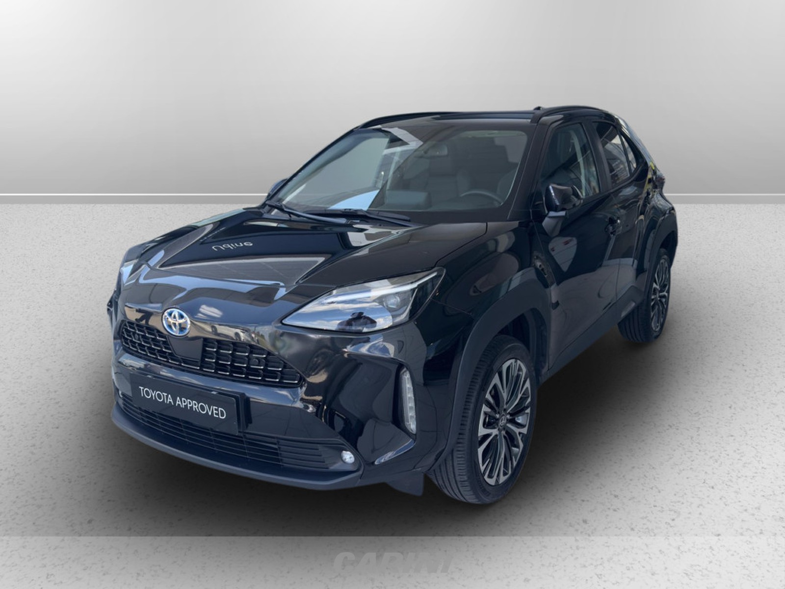 CARINI Toyota yaris cross