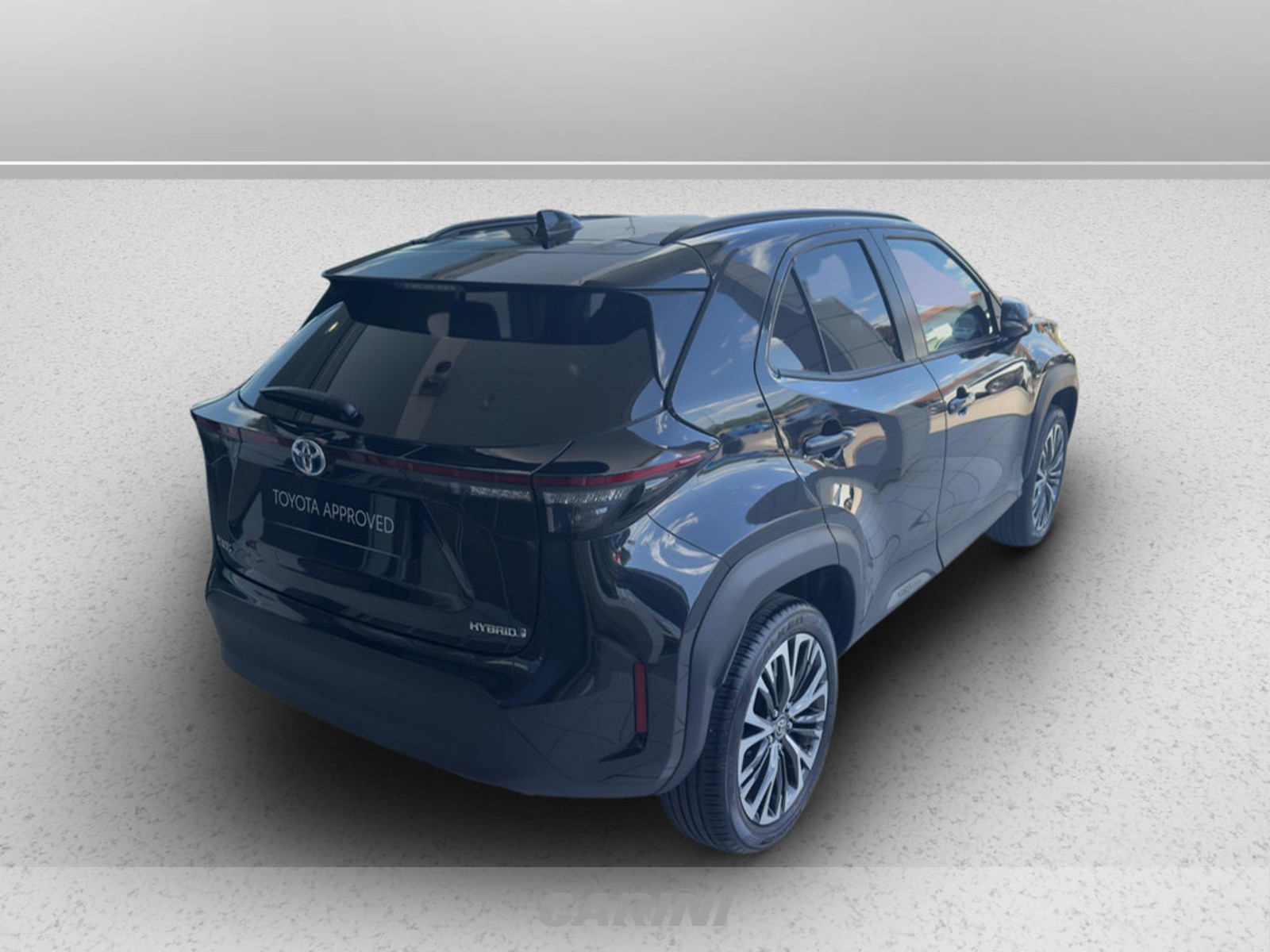 CARINI Toyota yaris cross