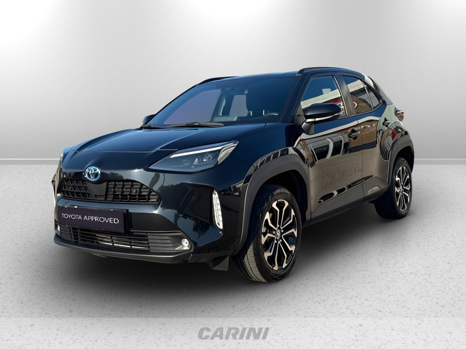 CARINI Toyota yaris cross