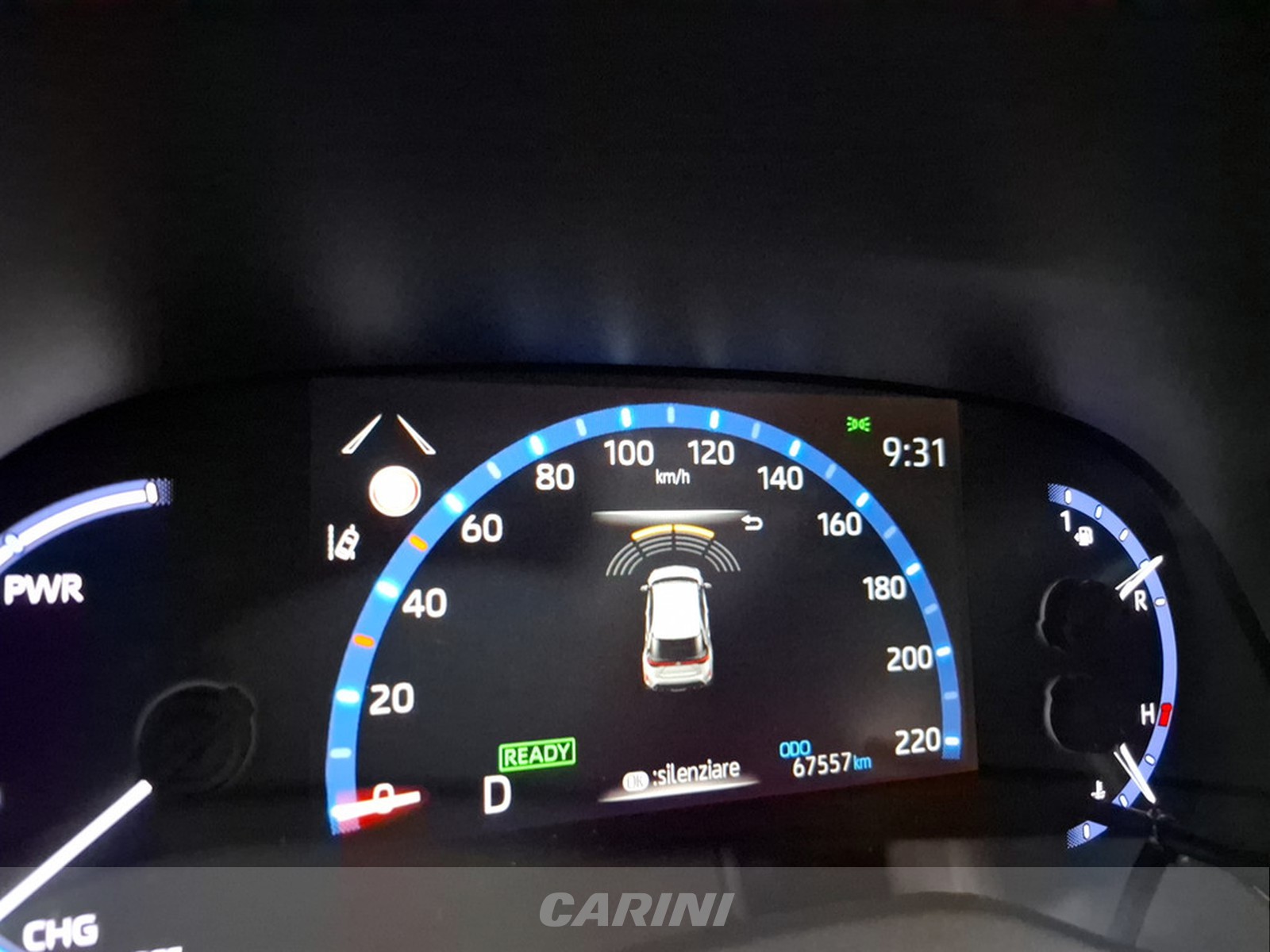 CARINI Toyota yaris cross