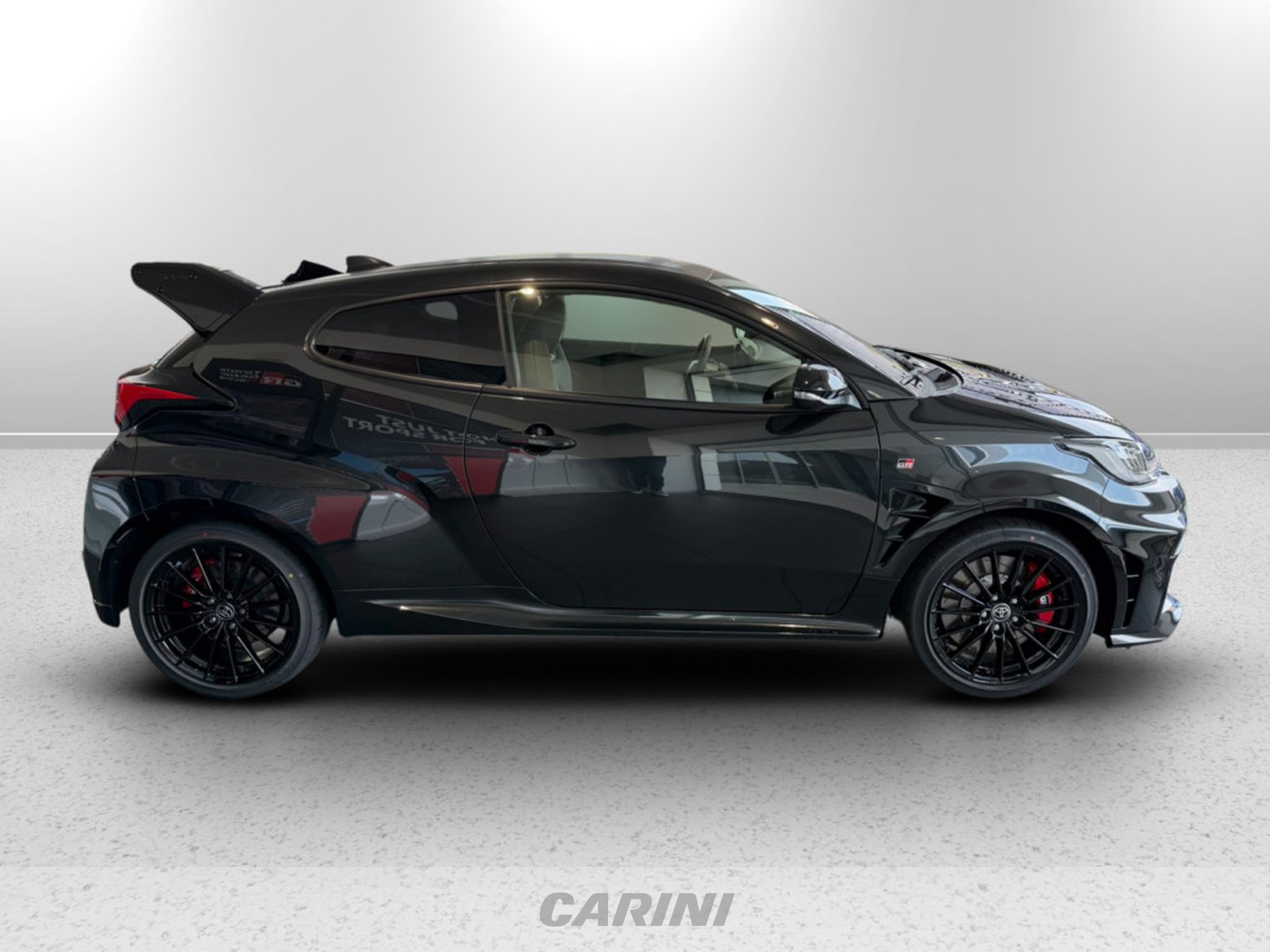 CARINI Toyota Yaris
