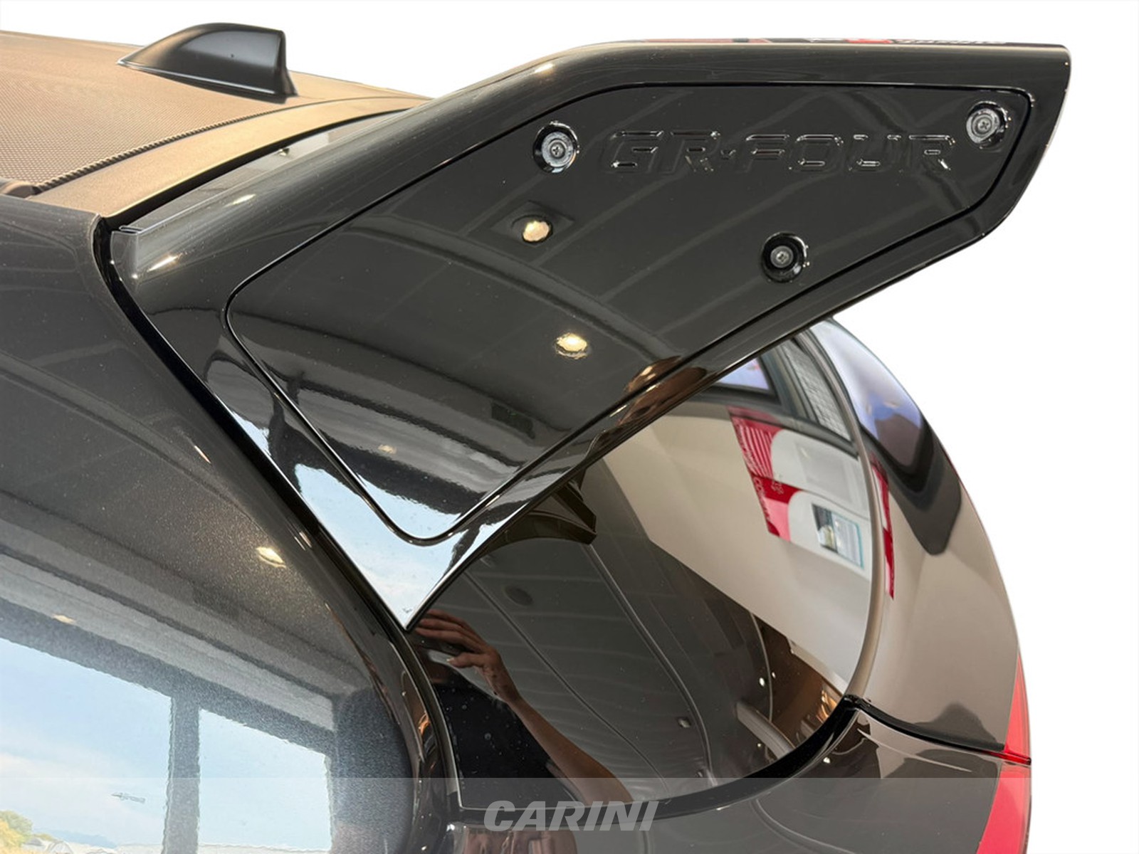 CARINI Toyota Yaris