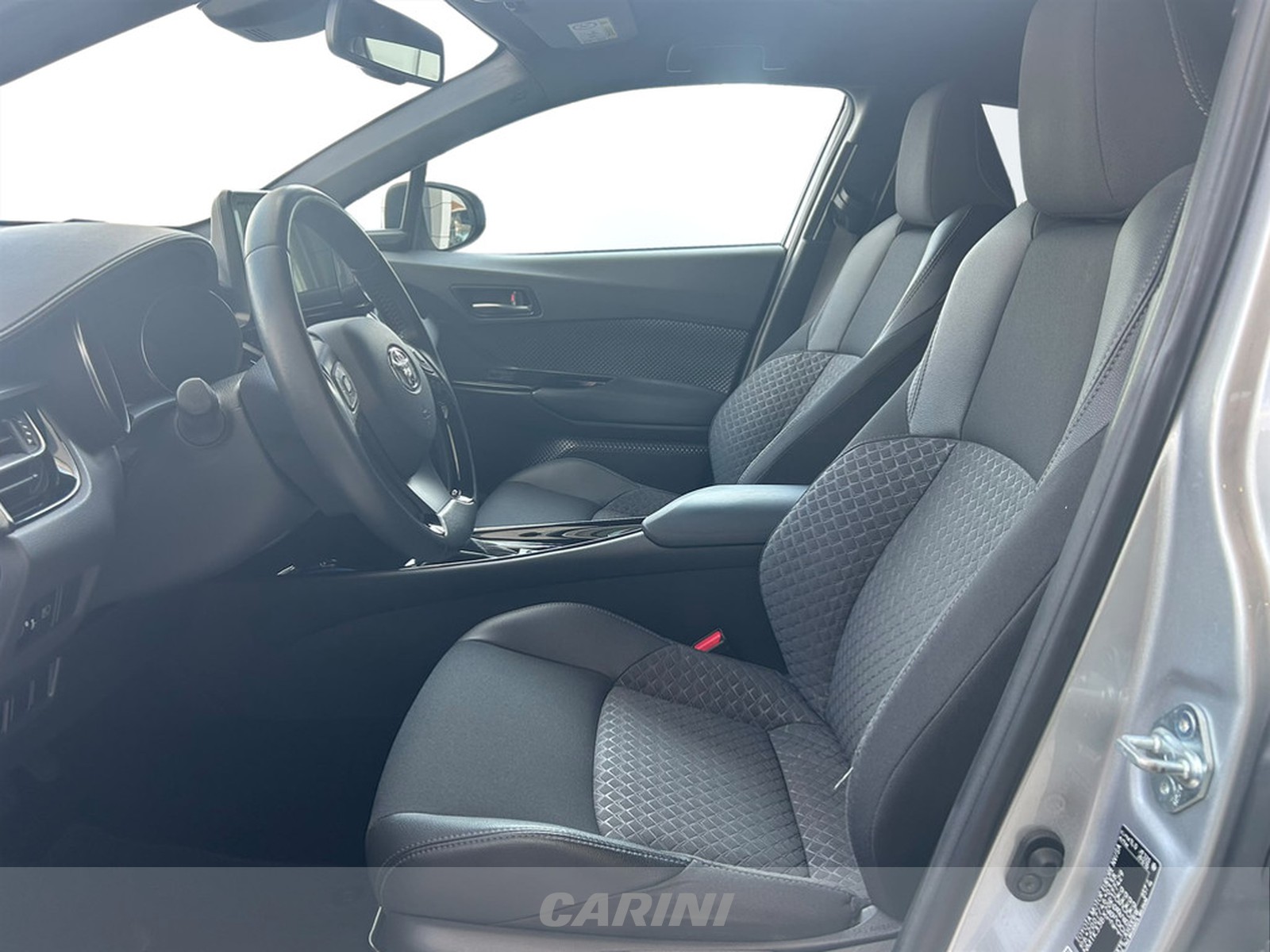 CARINI Toyota C-HR