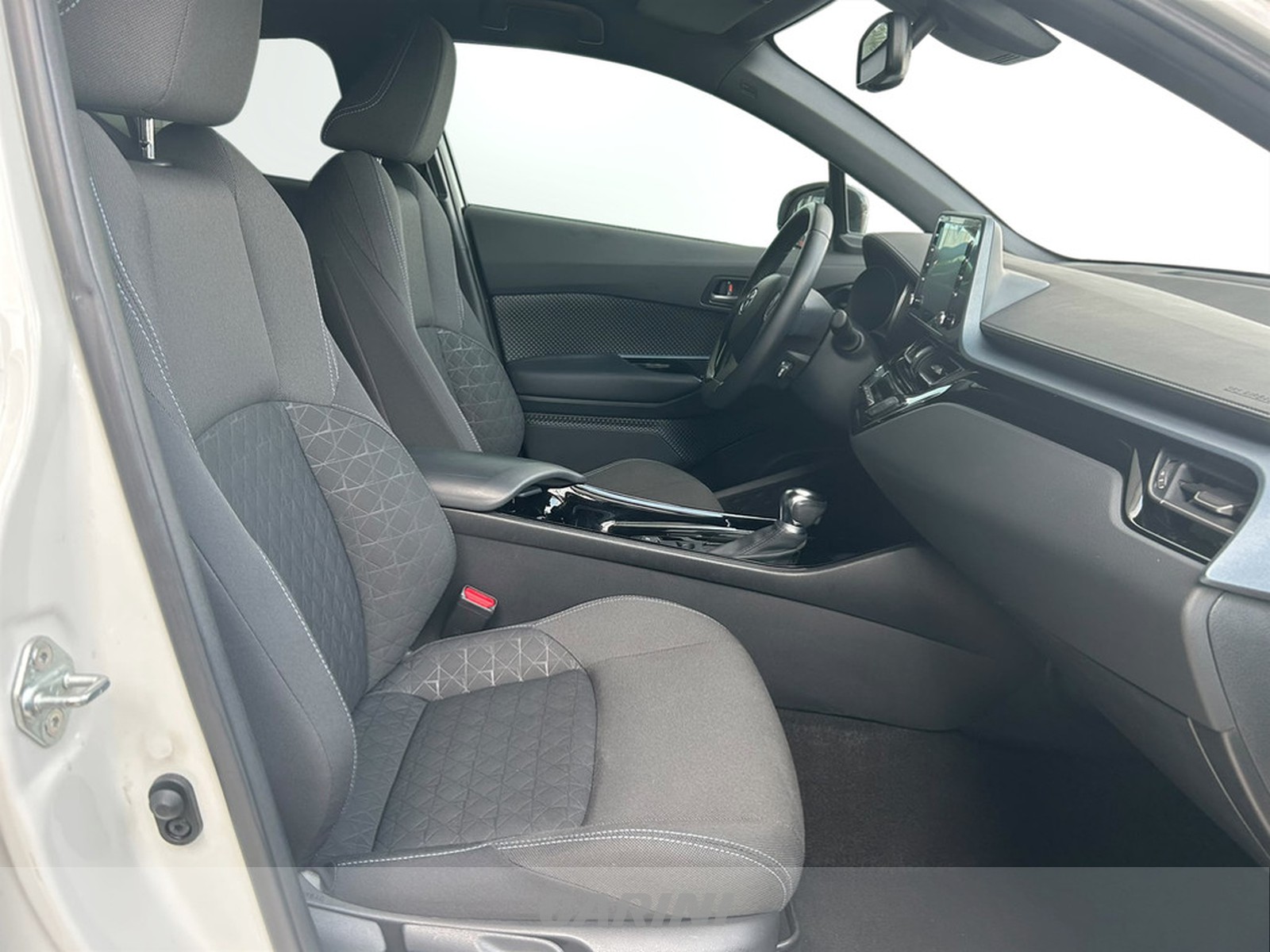 CARINI Toyota C-HR