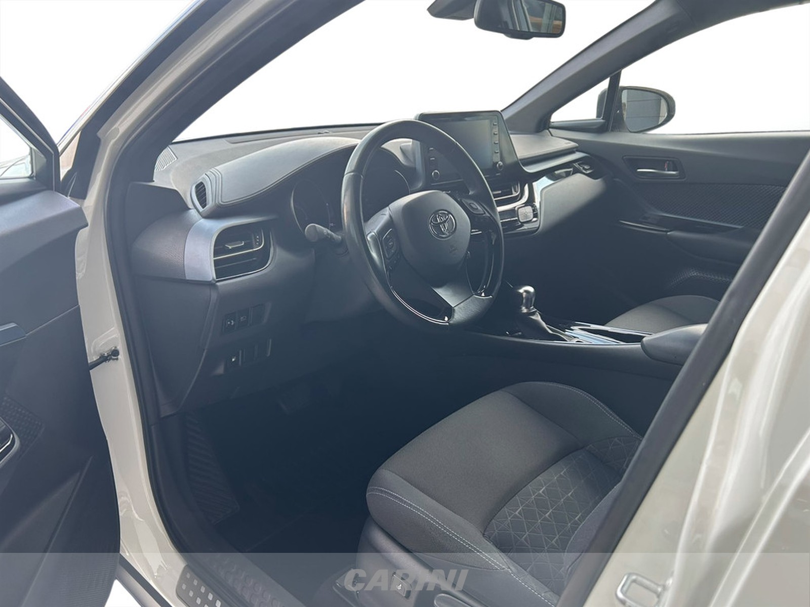 CARINI Toyota C-HR