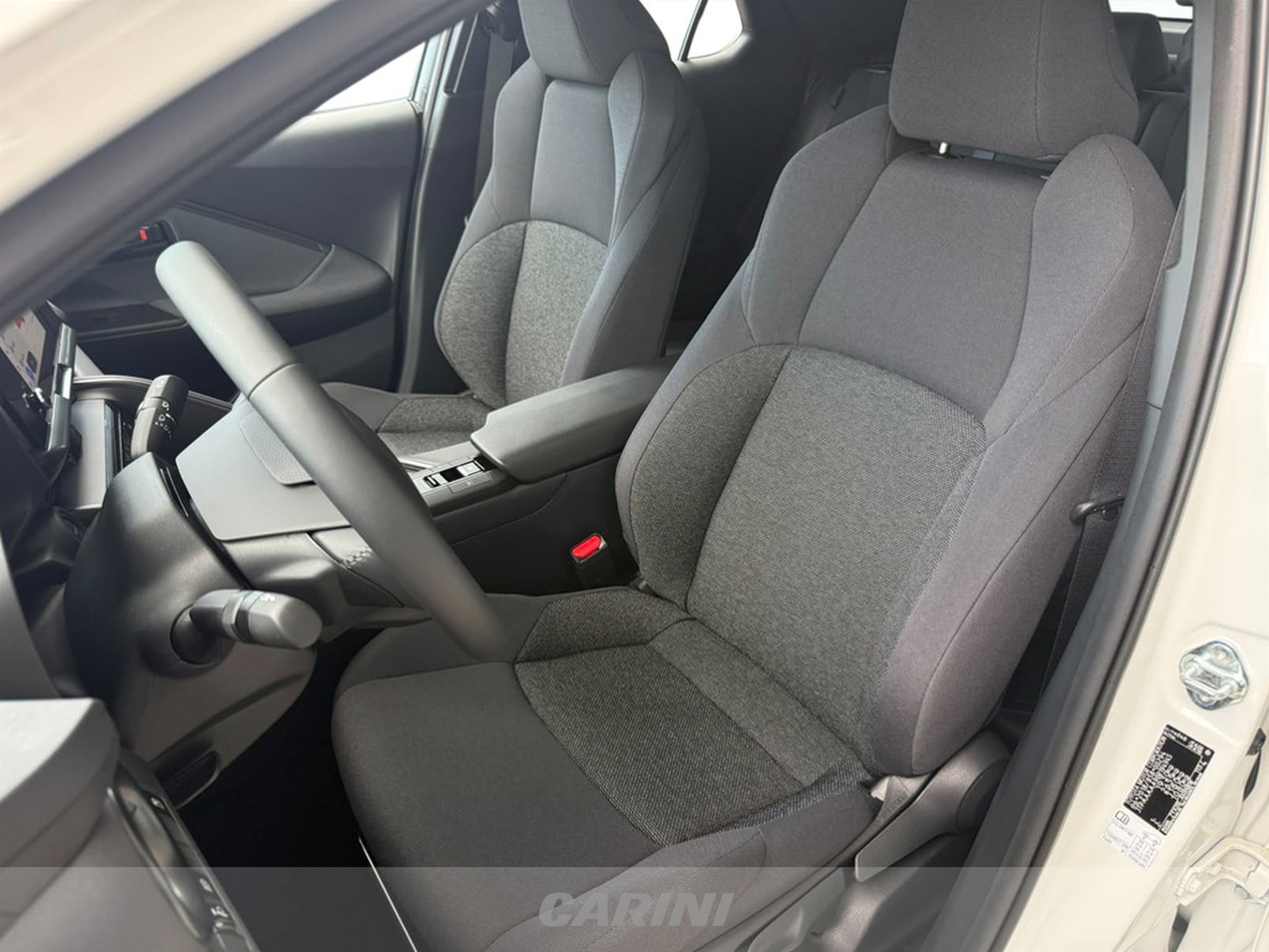 CARINI Toyota C-HR