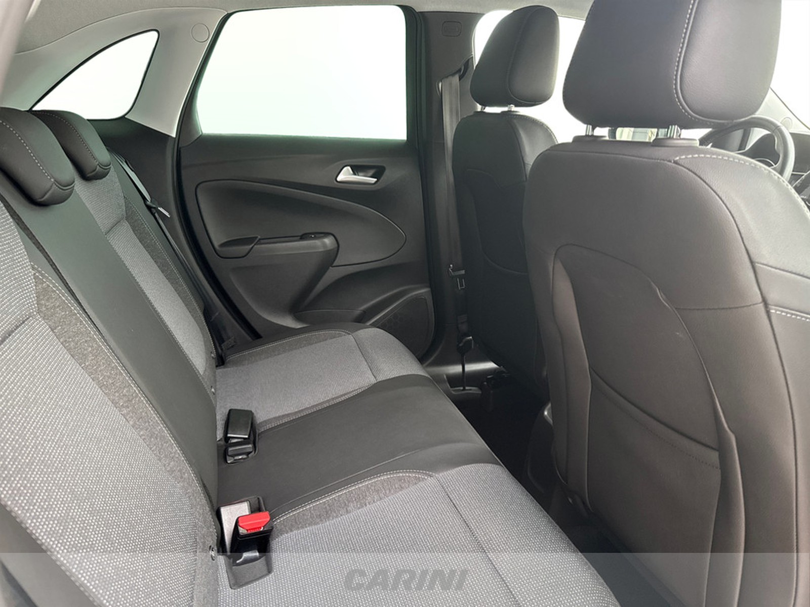 CARINI Opel Crossland