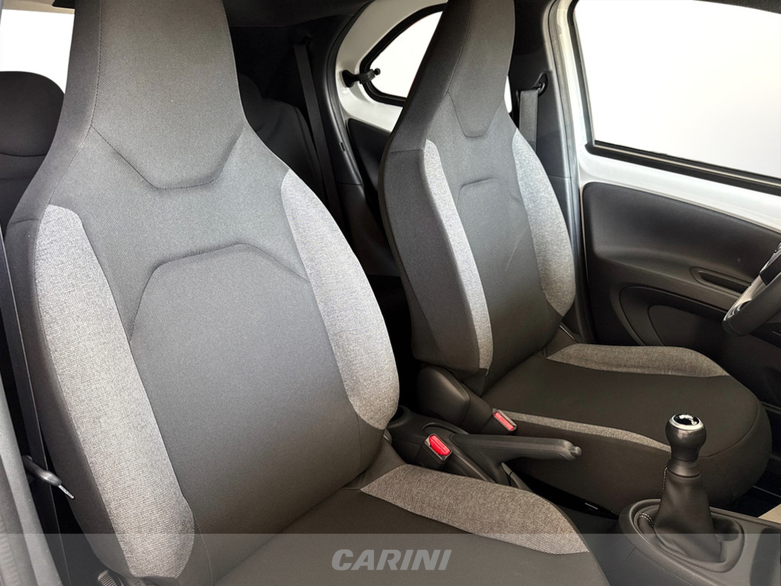 CARINI Toyota Aygo