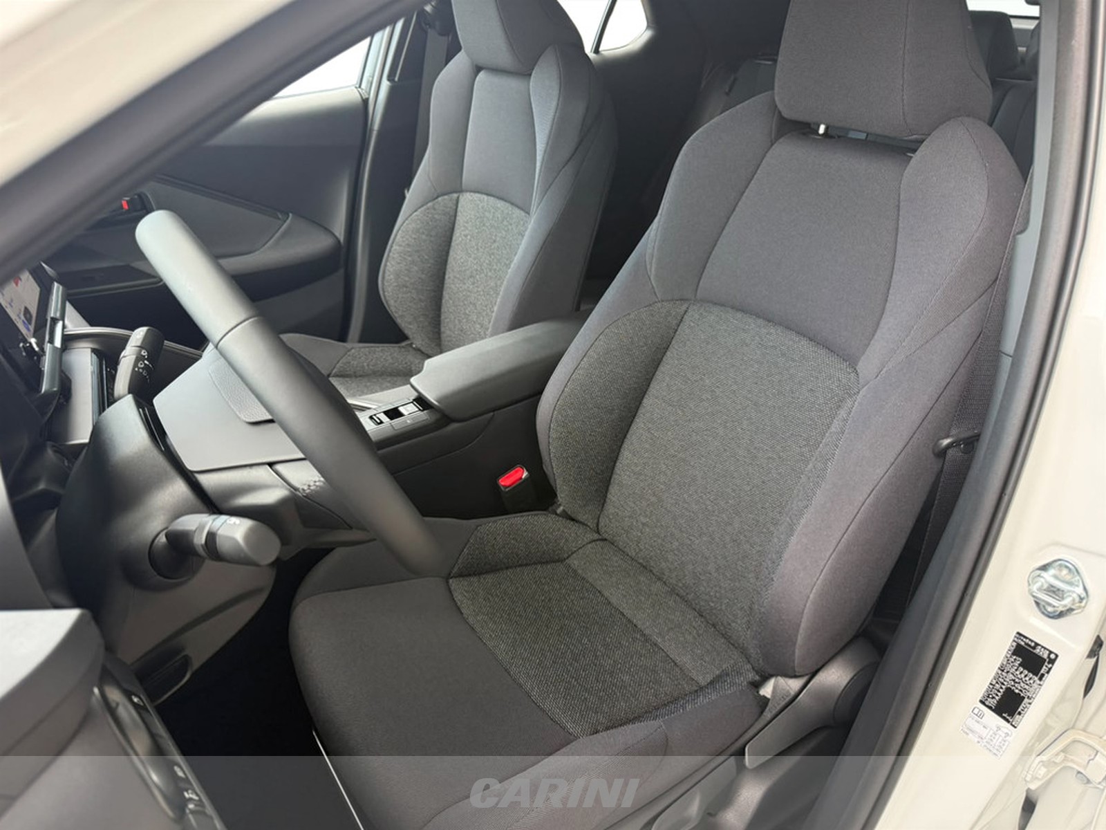CARINI Toyota C-HR