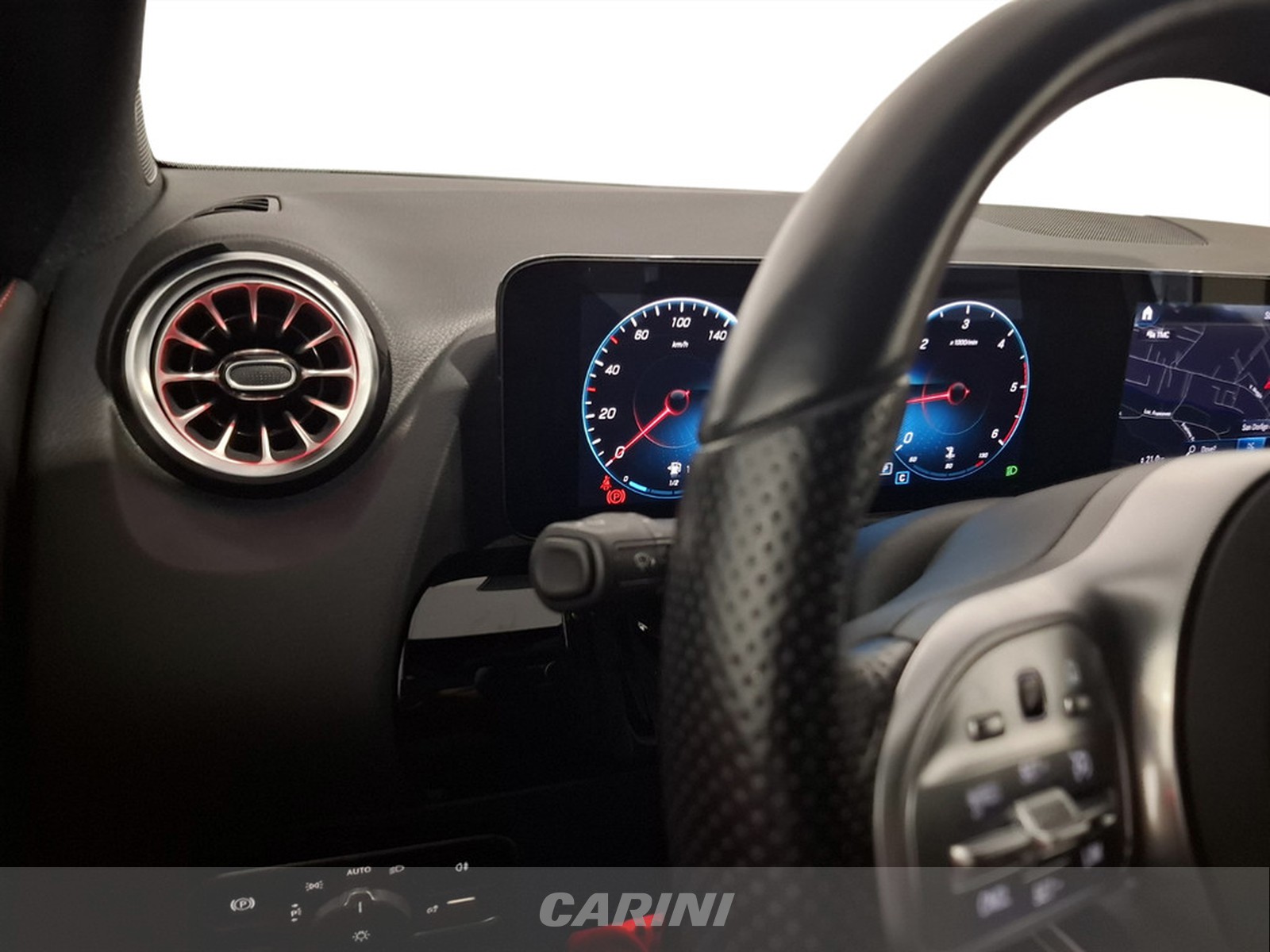 CARINI Mercedes GLA