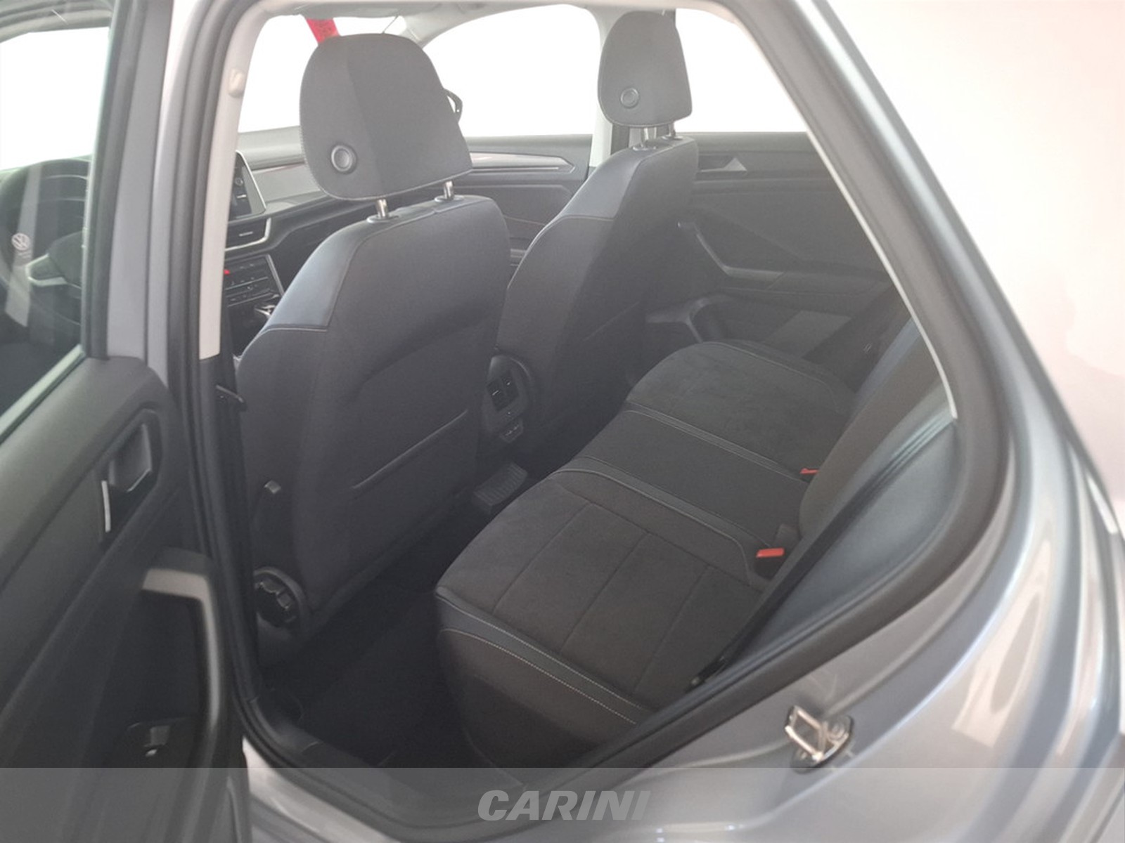 CARINI Volkswagen T-Roc
