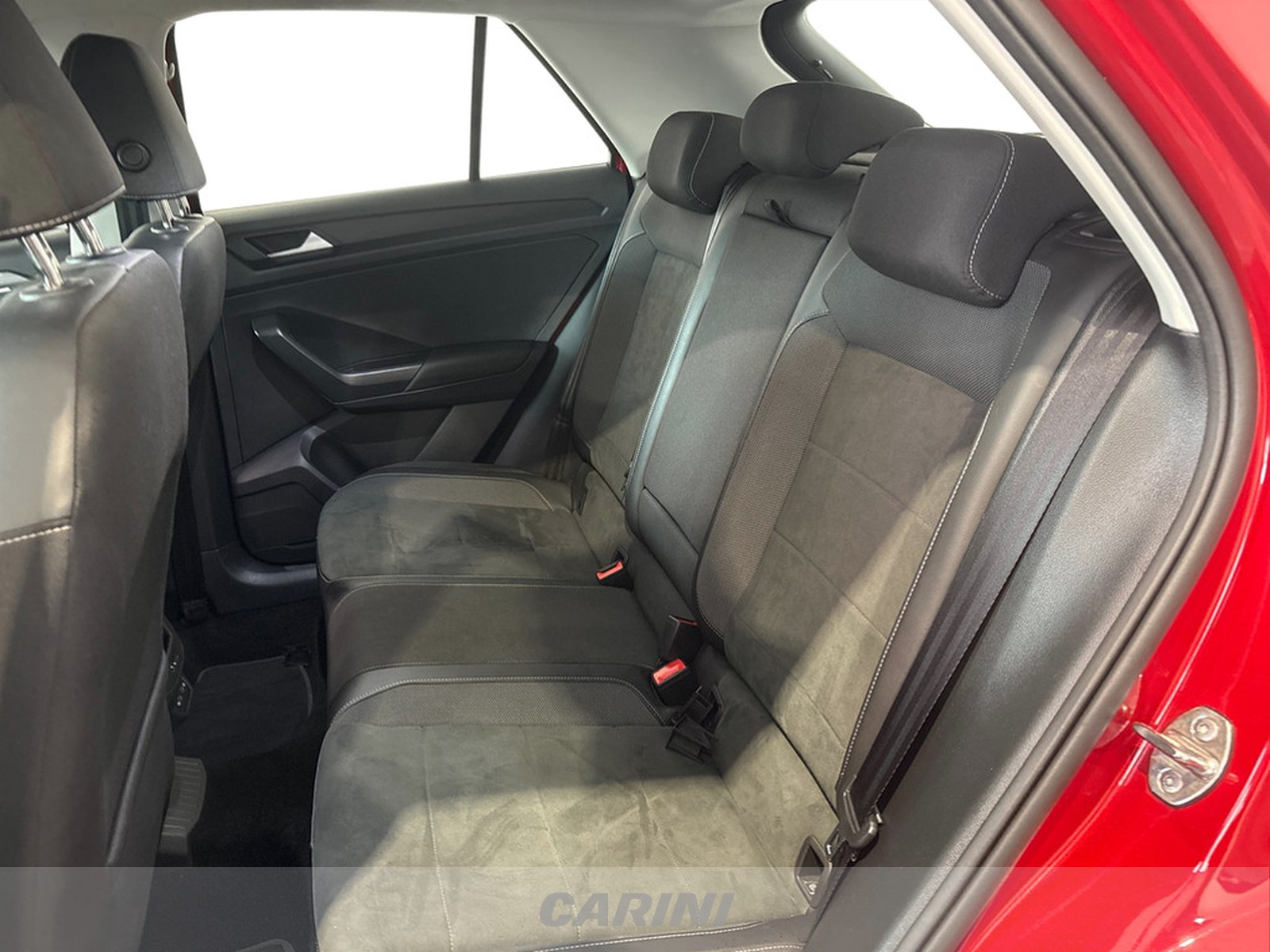 CARINI Volkswagen T-Roc