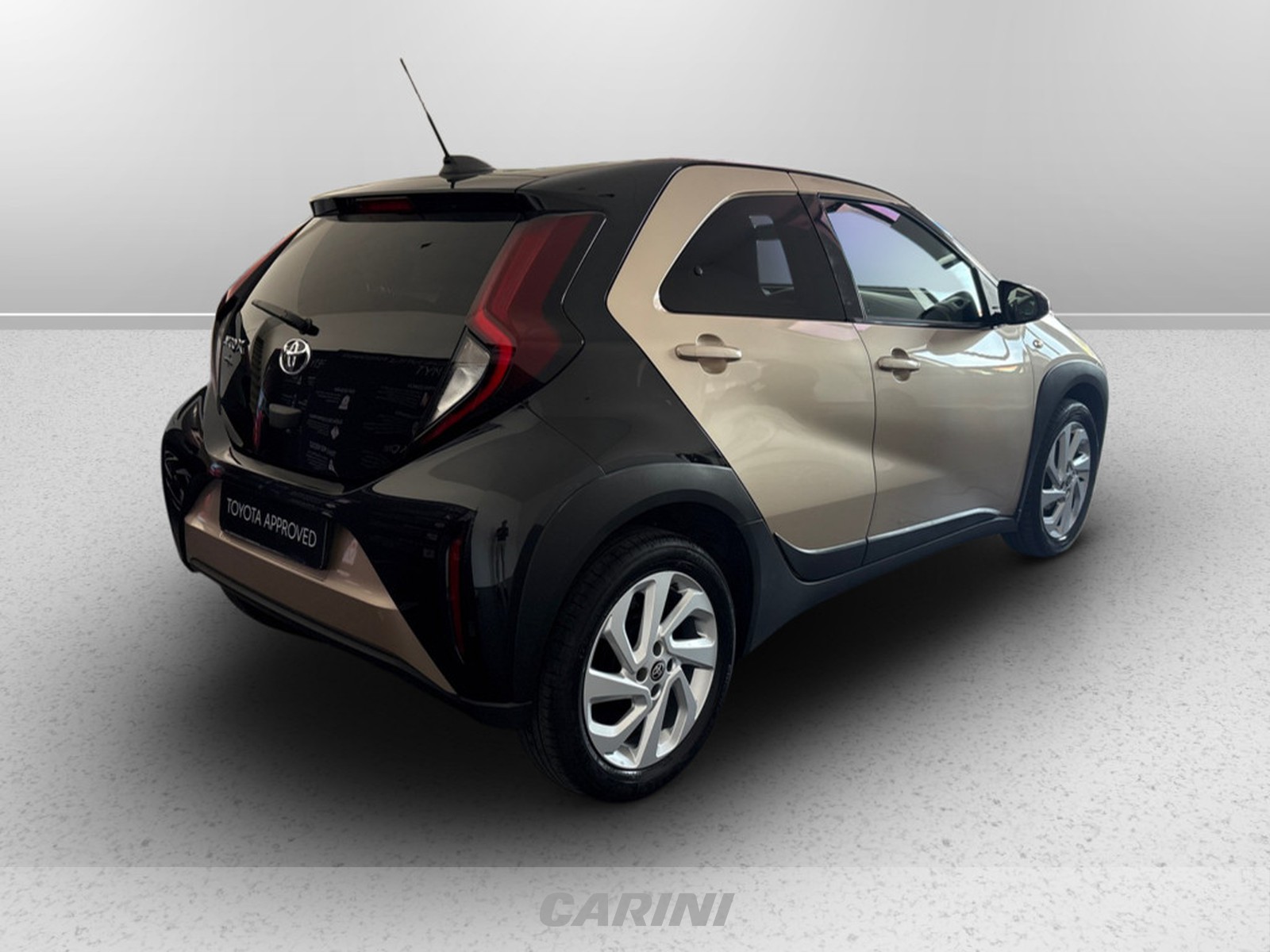 CARINI Toyota Aygo
