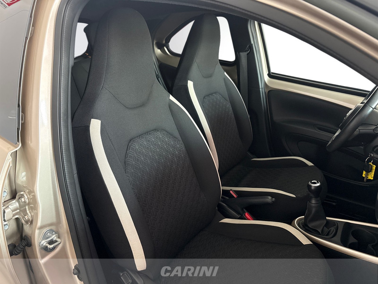 CARINI Toyota Aygo