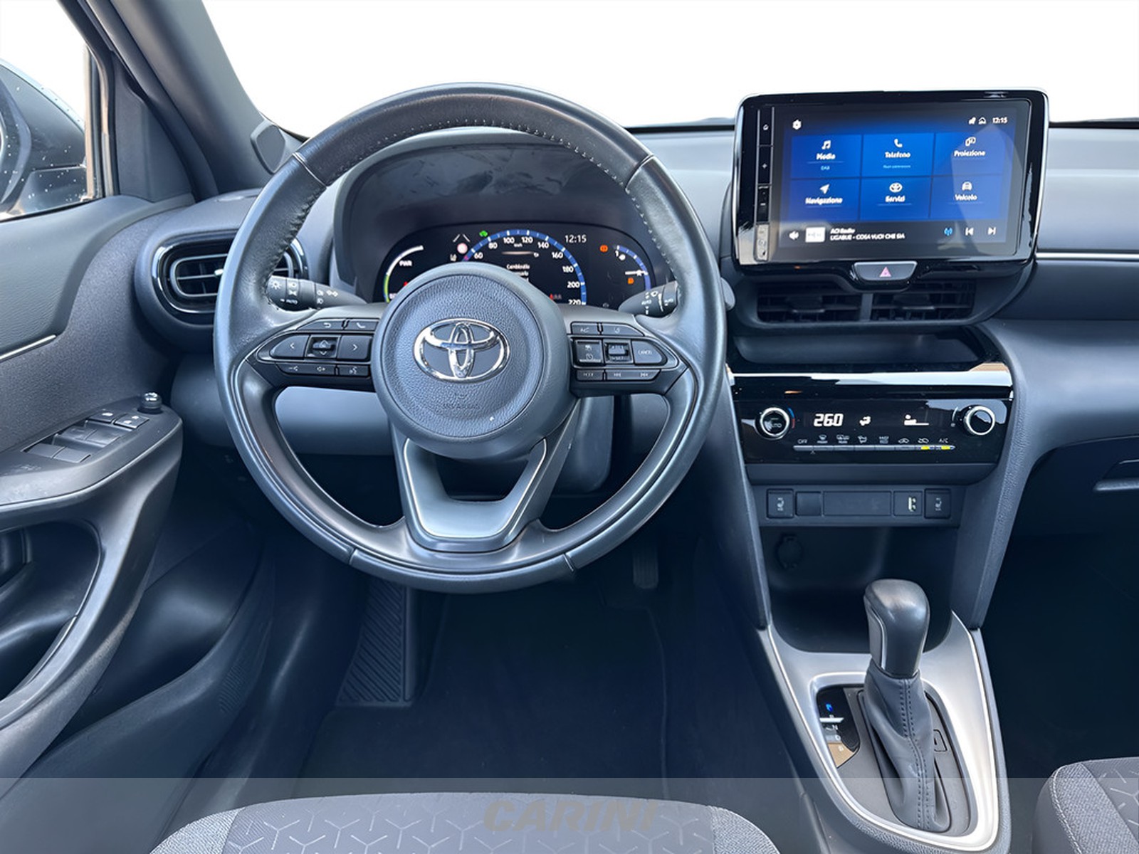 CARINI Toyota yaris cross