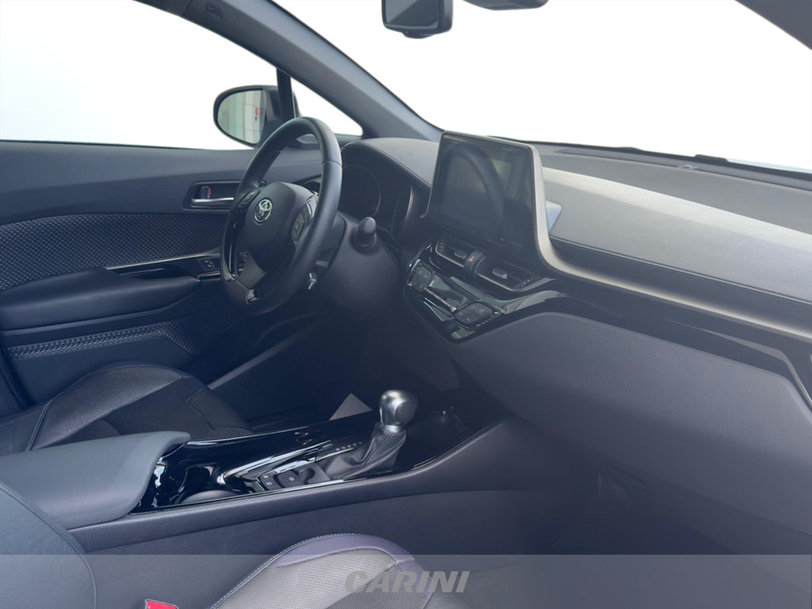 CARINI Toyota C-HR