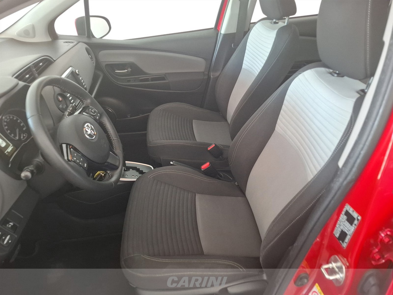 CARINI Toyota Yaris