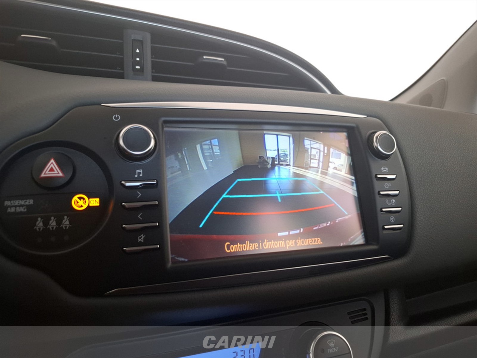 CARINI Toyota Yaris