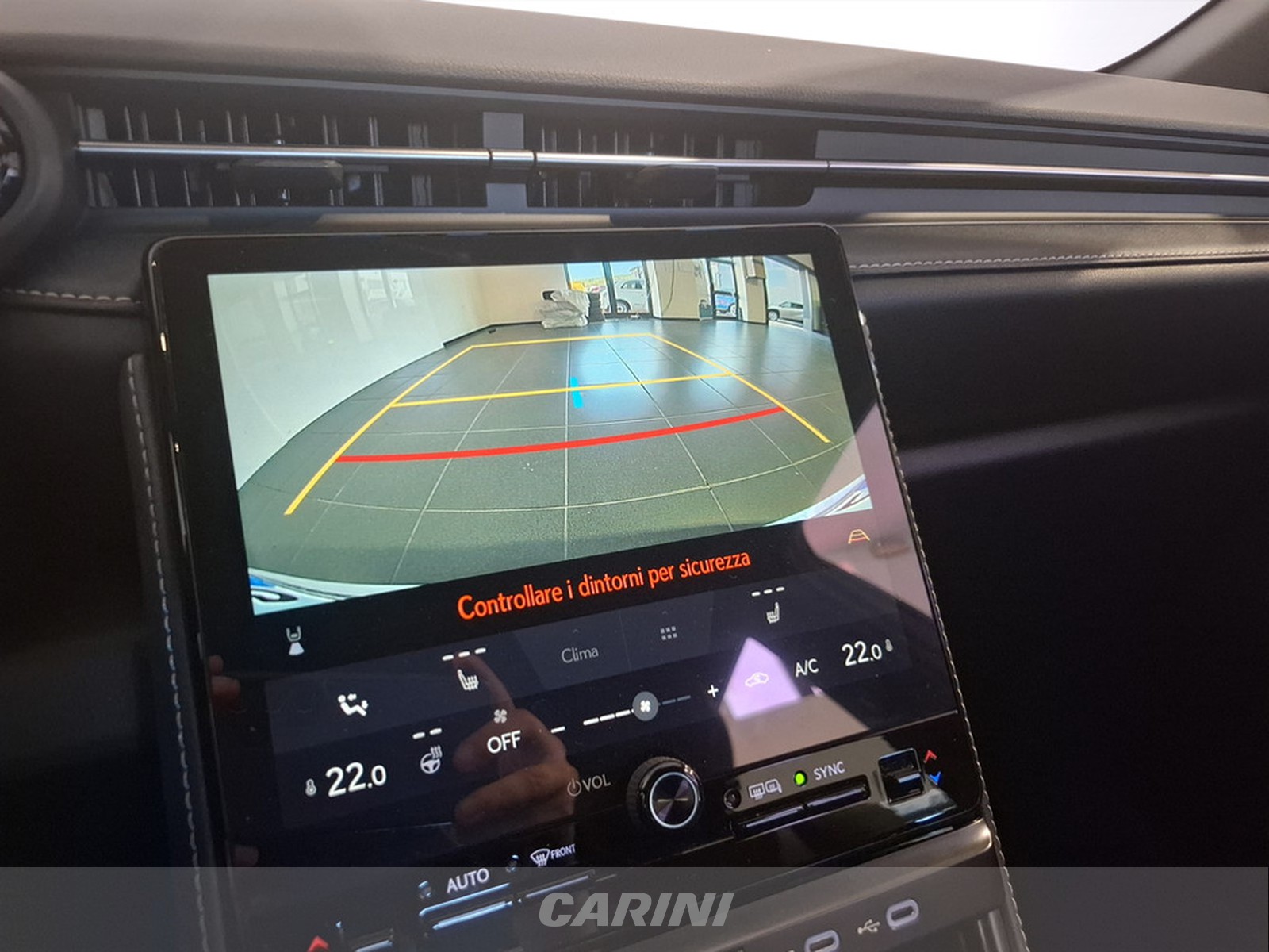 CARINI Lexus LBX