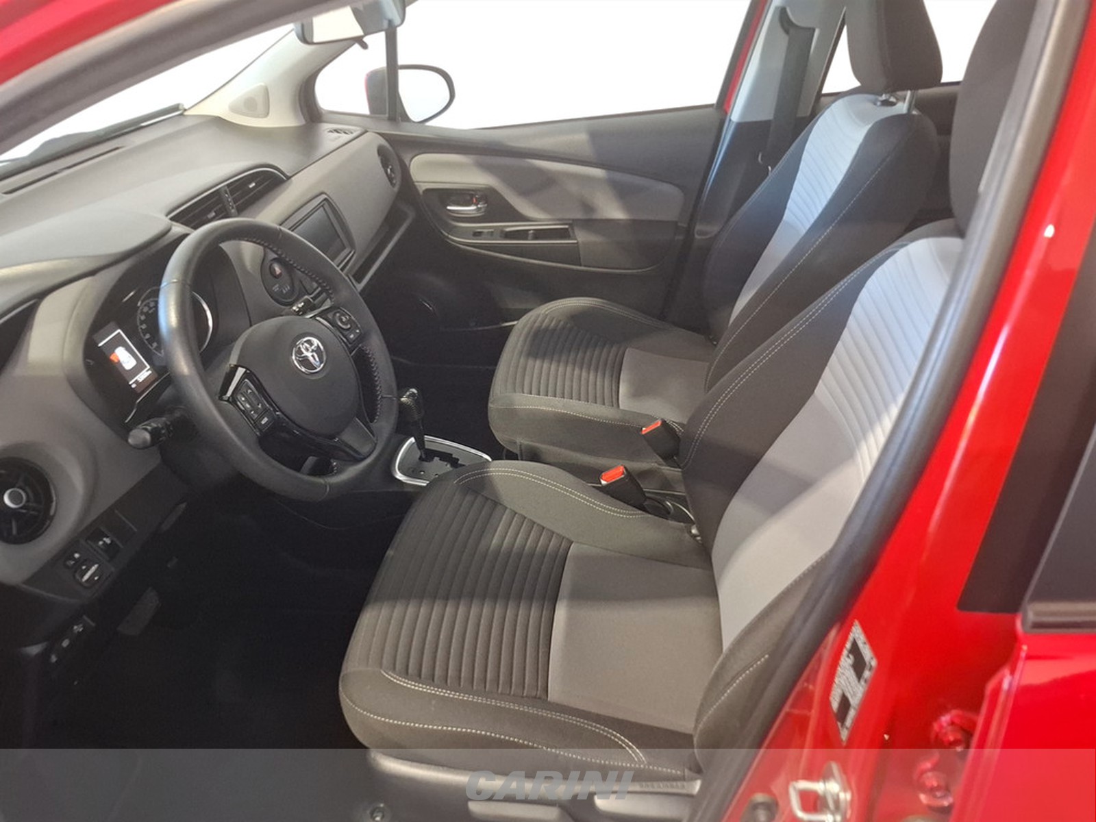 CARINI Toyota Yaris