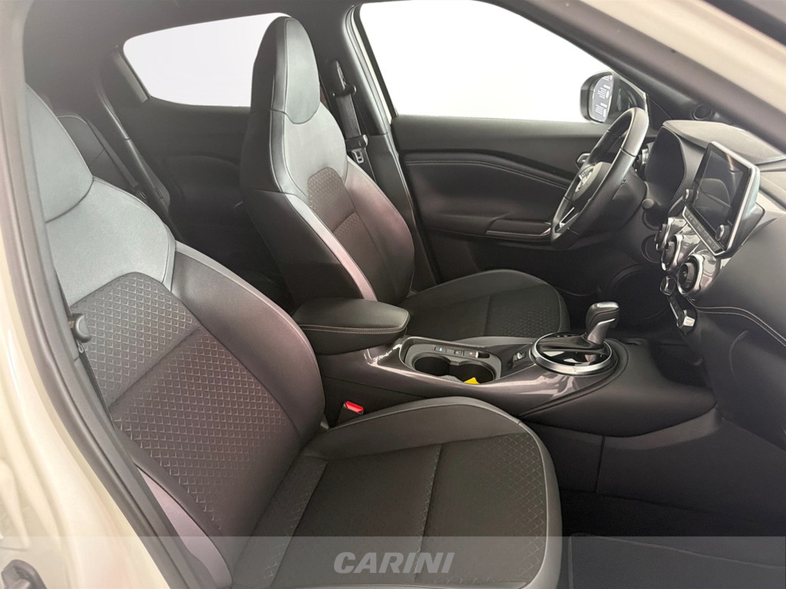 CARINI Nissan Juke