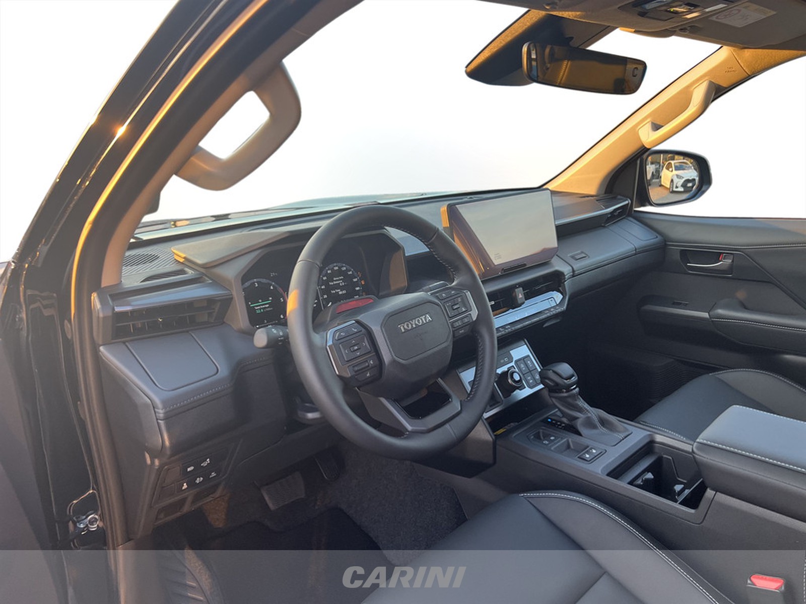CARINI Toyota HiLux
