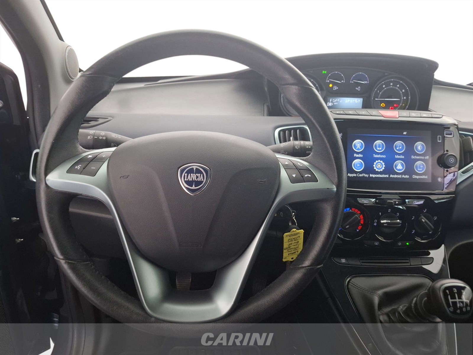 CARINI Lancia Ypsilon