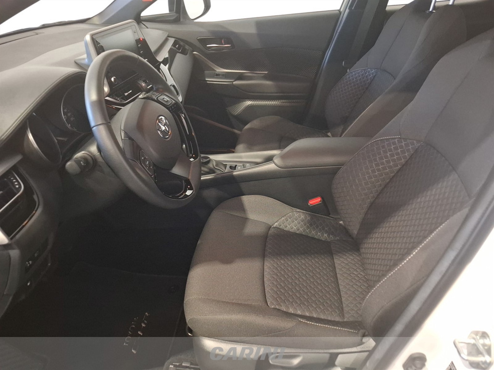 CARINI Toyota C-HR