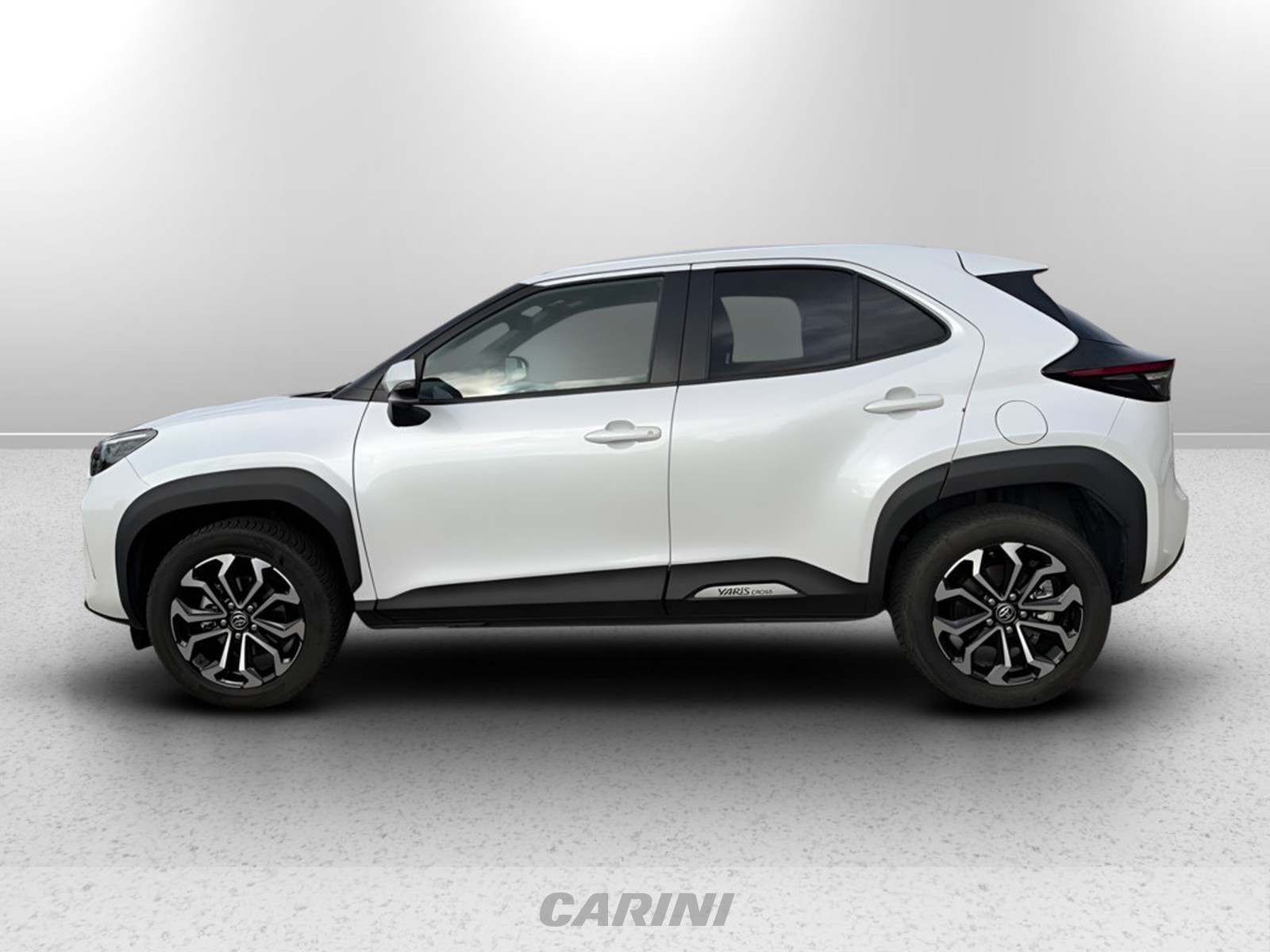CARINI Toyota yaris cross