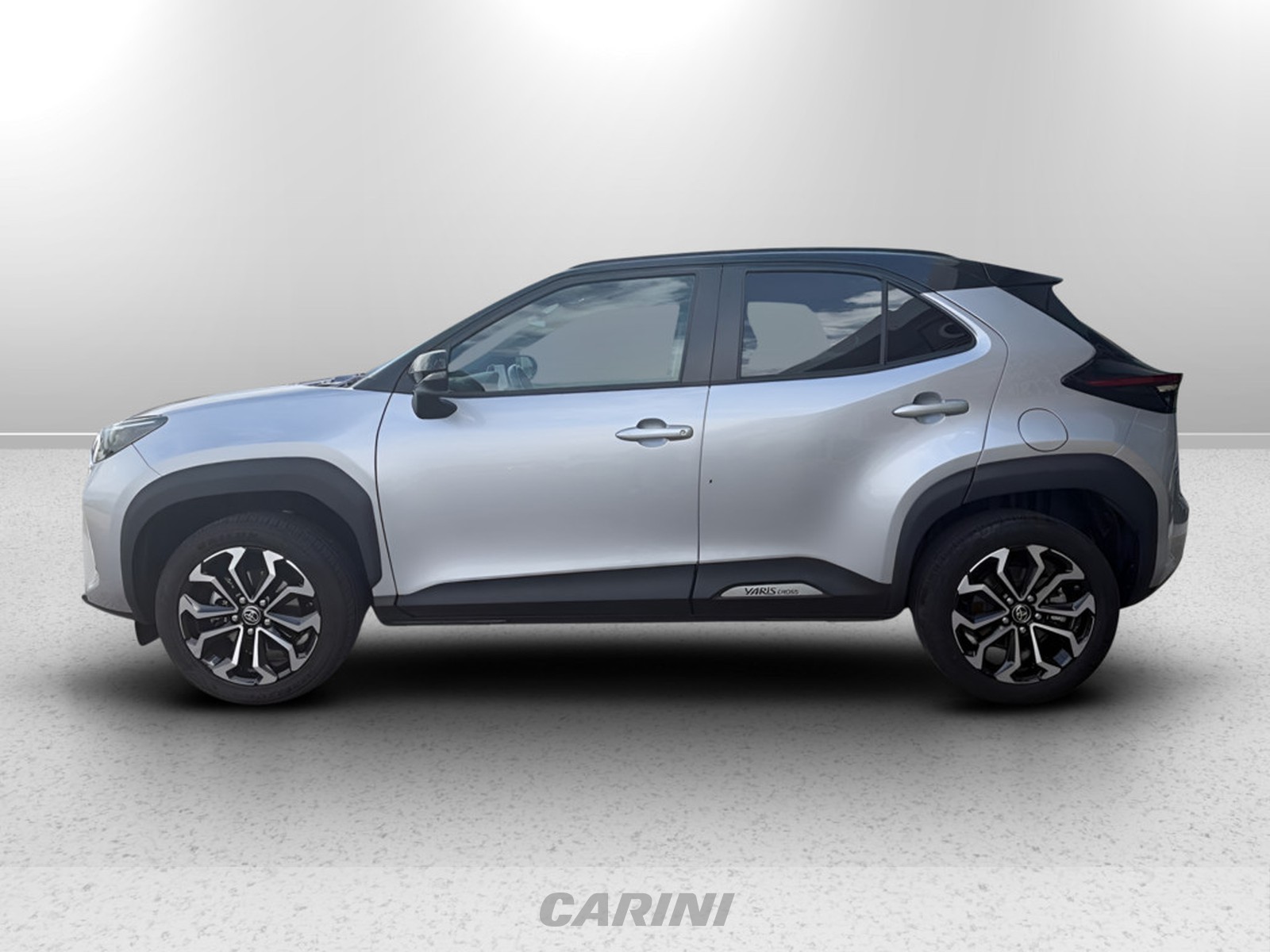 CARINI Toyota yaris cross